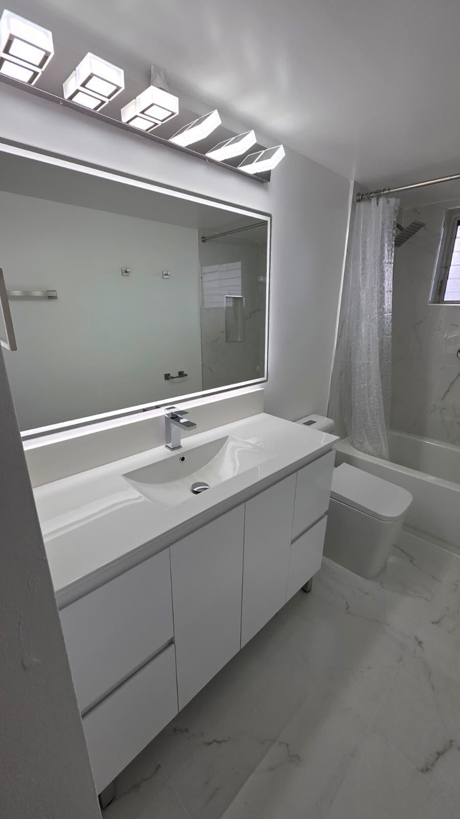 1690 NE 191 Street 409-1