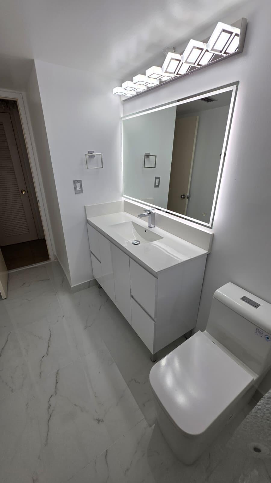 1690 NE 191 Street 409-1