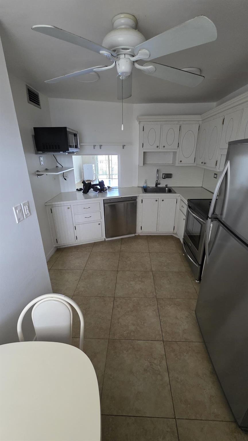 1690 NE 191 Street 409-1