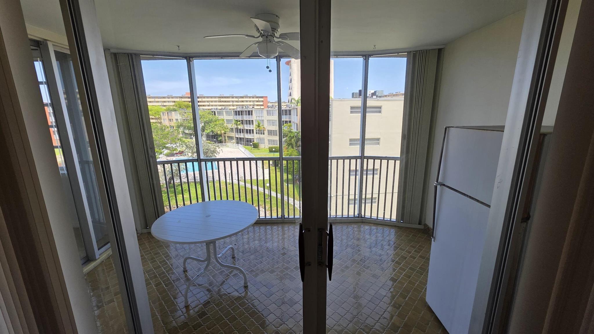 1690 NE 191 Street 409-1