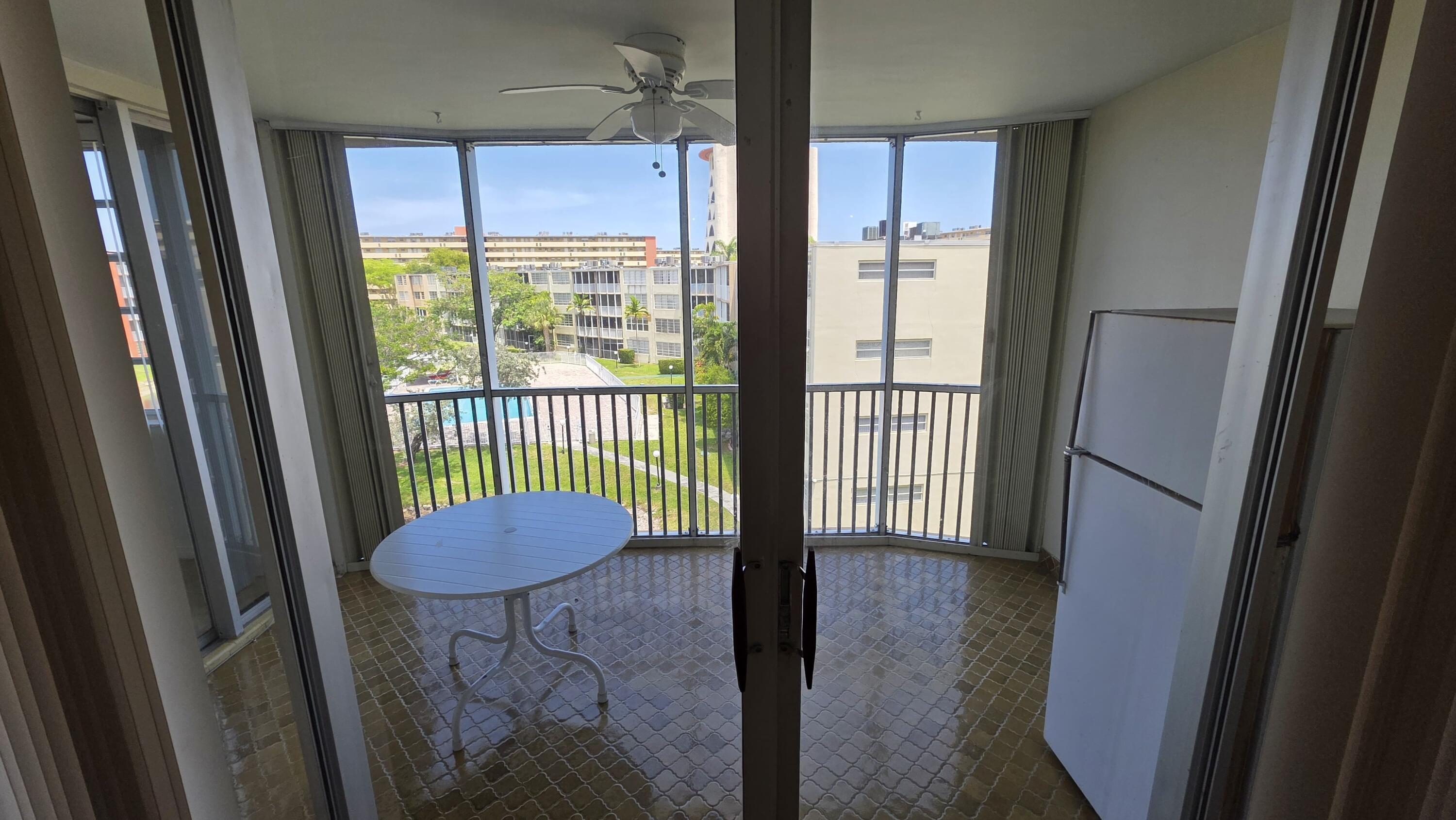 1690 NE 191 Street 409-1