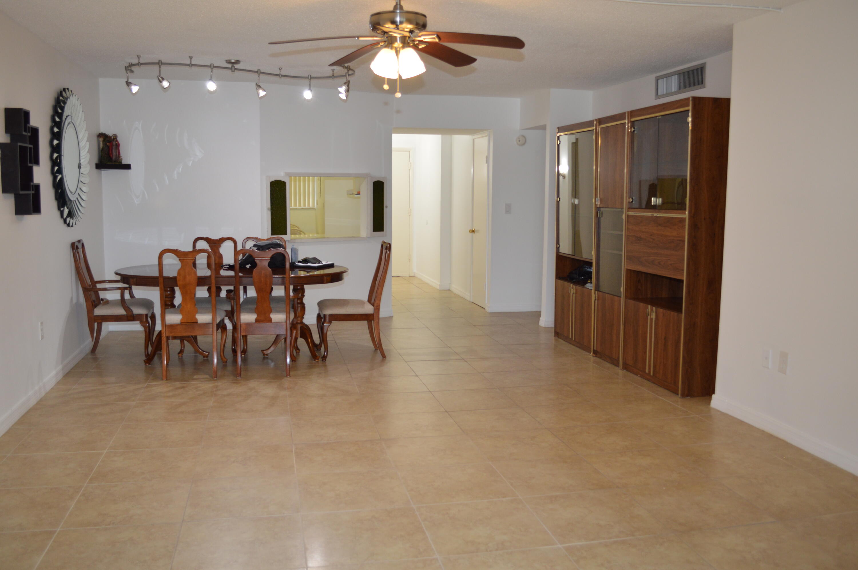 1690 NE 191 Street 409-1