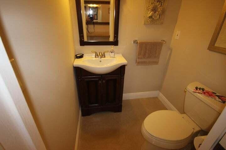 5340 NW 2nd Avenue Ph- 20