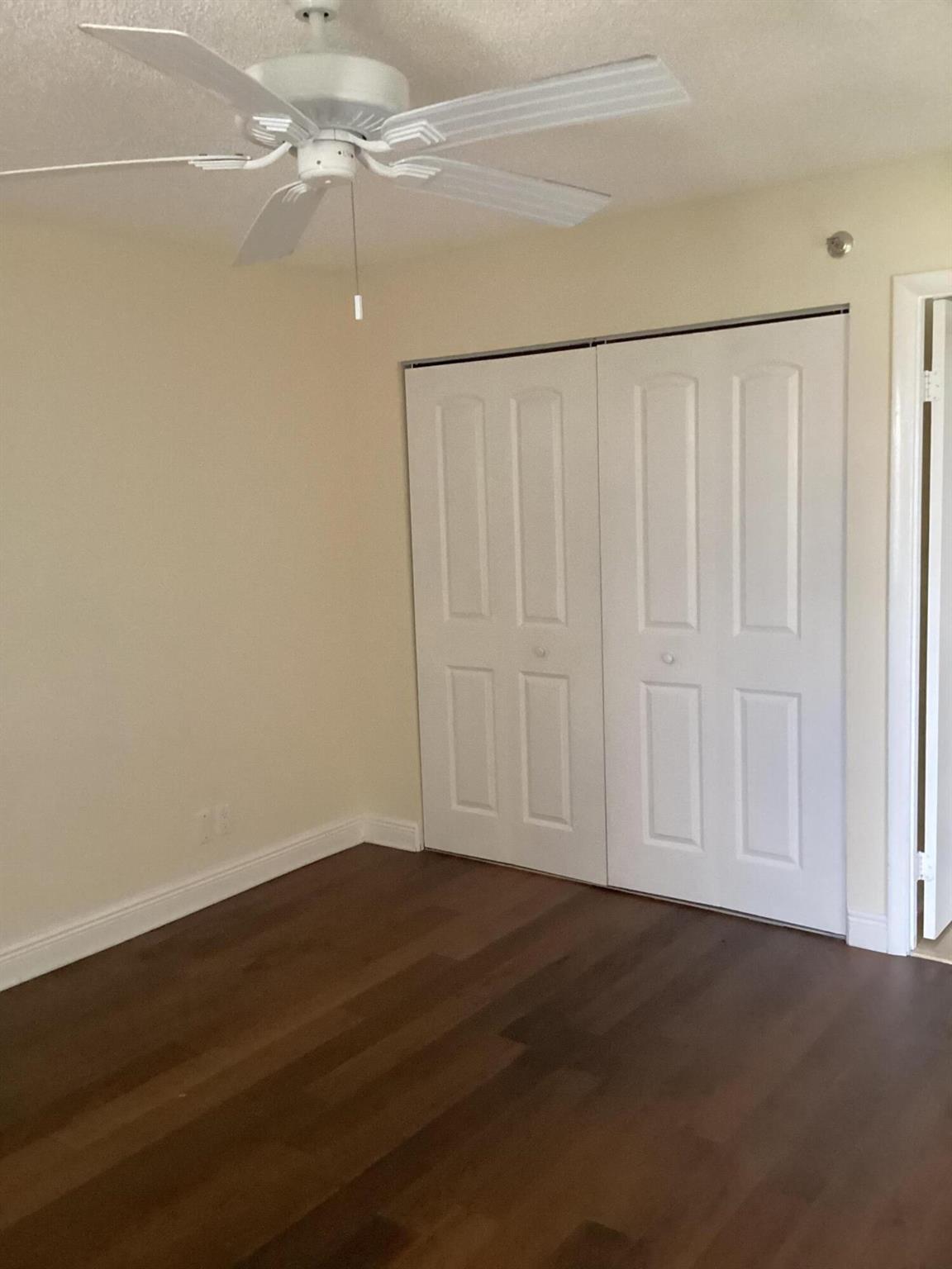 5340 NW 2nd Avenue Ph- 20