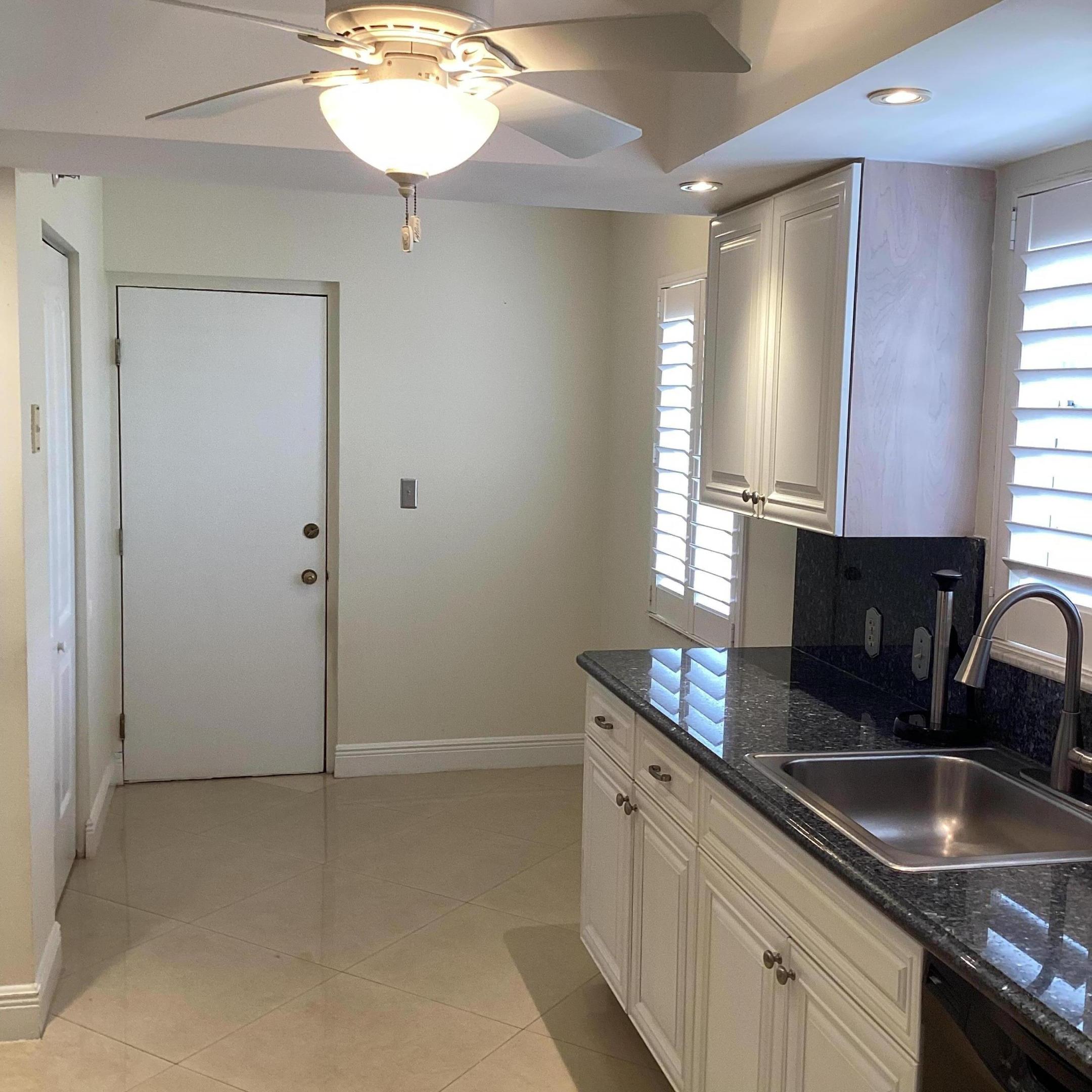 5340 NW 2nd Avenue Ph- 20