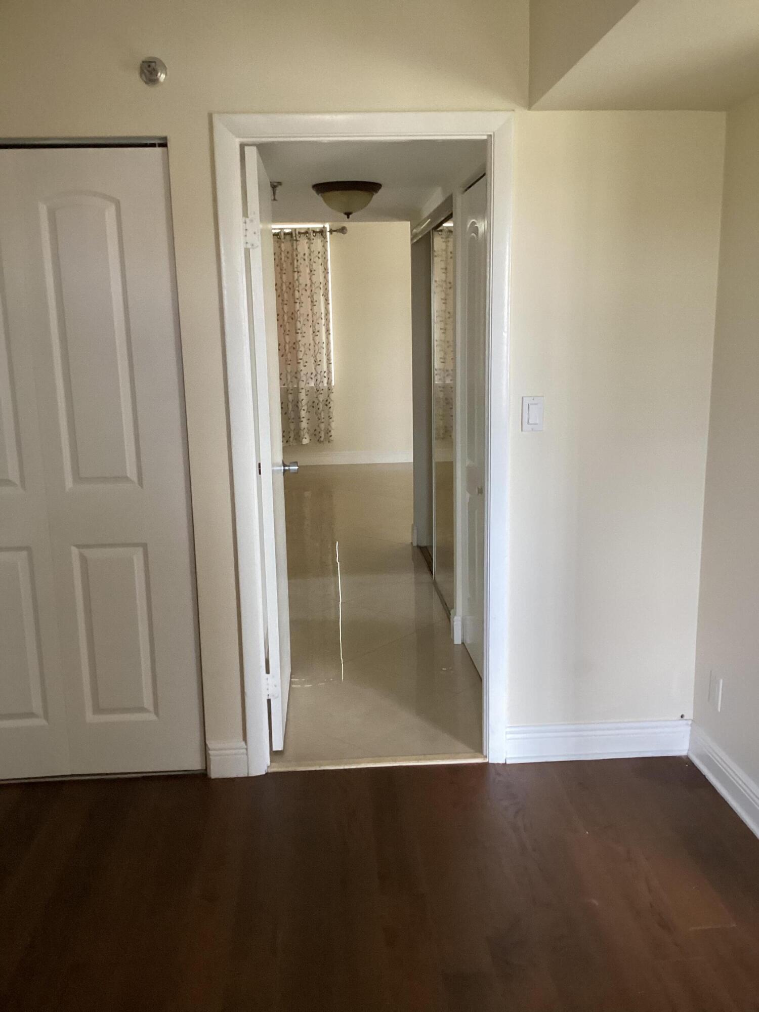 5340 NW 2nd Avenue Ph- 20