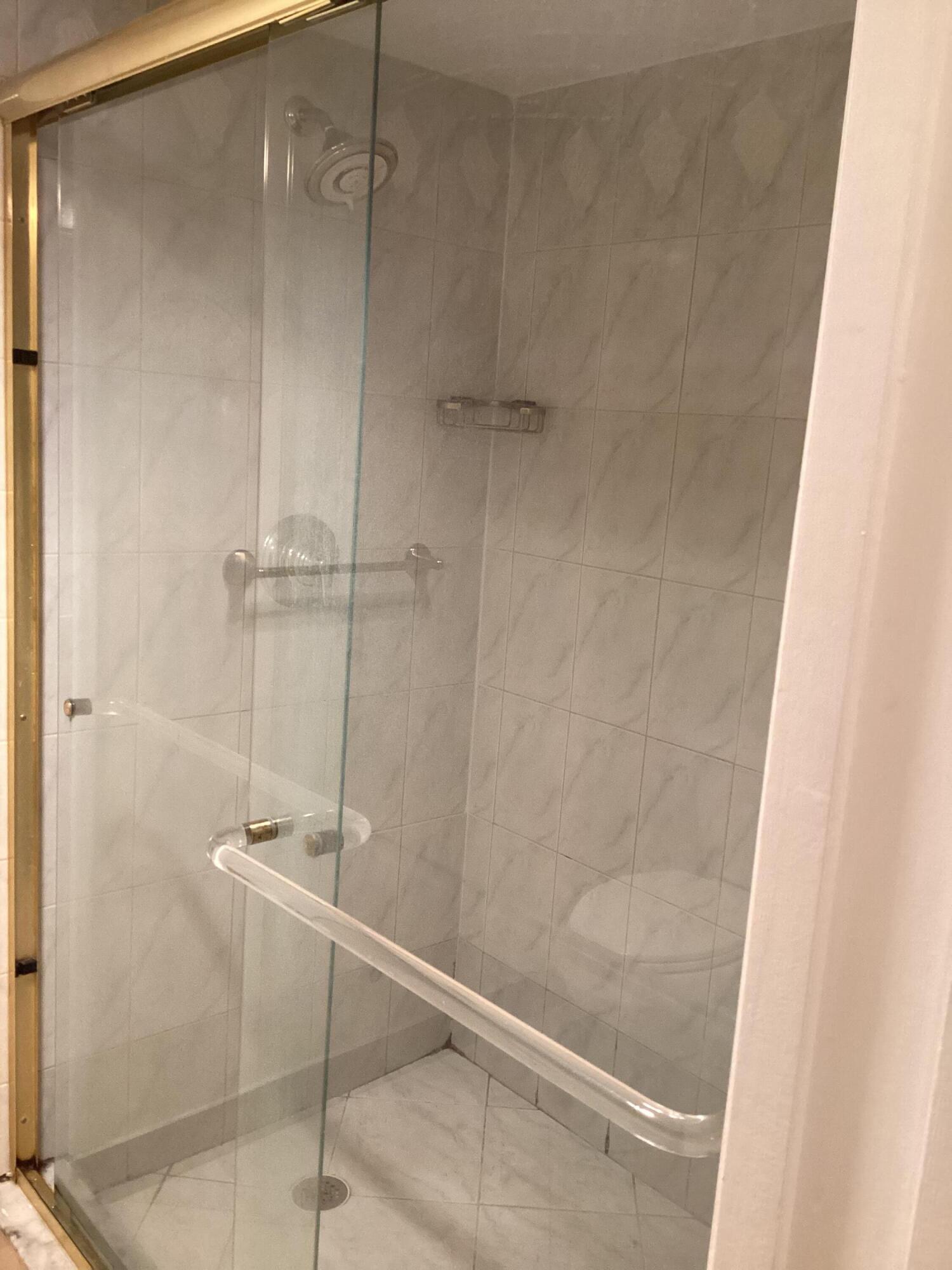 5340 NW 2nd Avenue Ph- 20