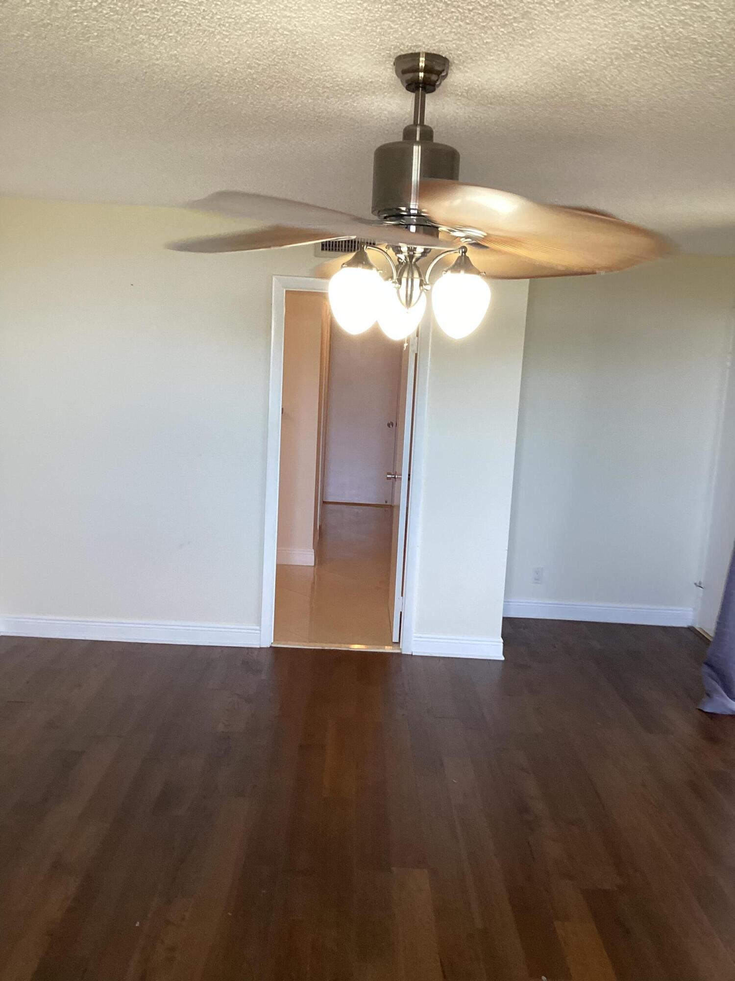 5340 NW 2nd Avenue Ph- 20