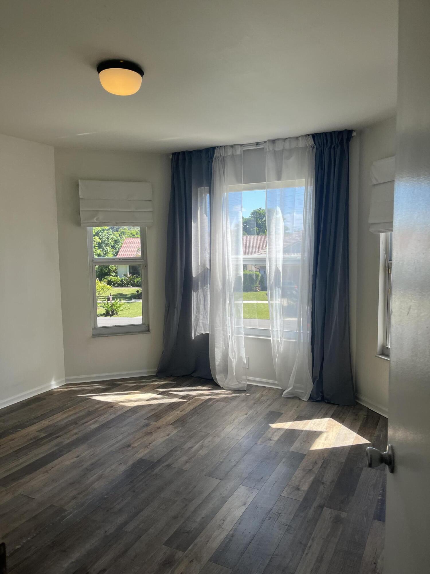 10410 Islander Drive