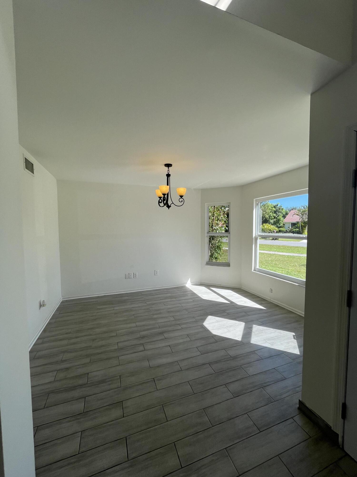 10410 Islander Drive