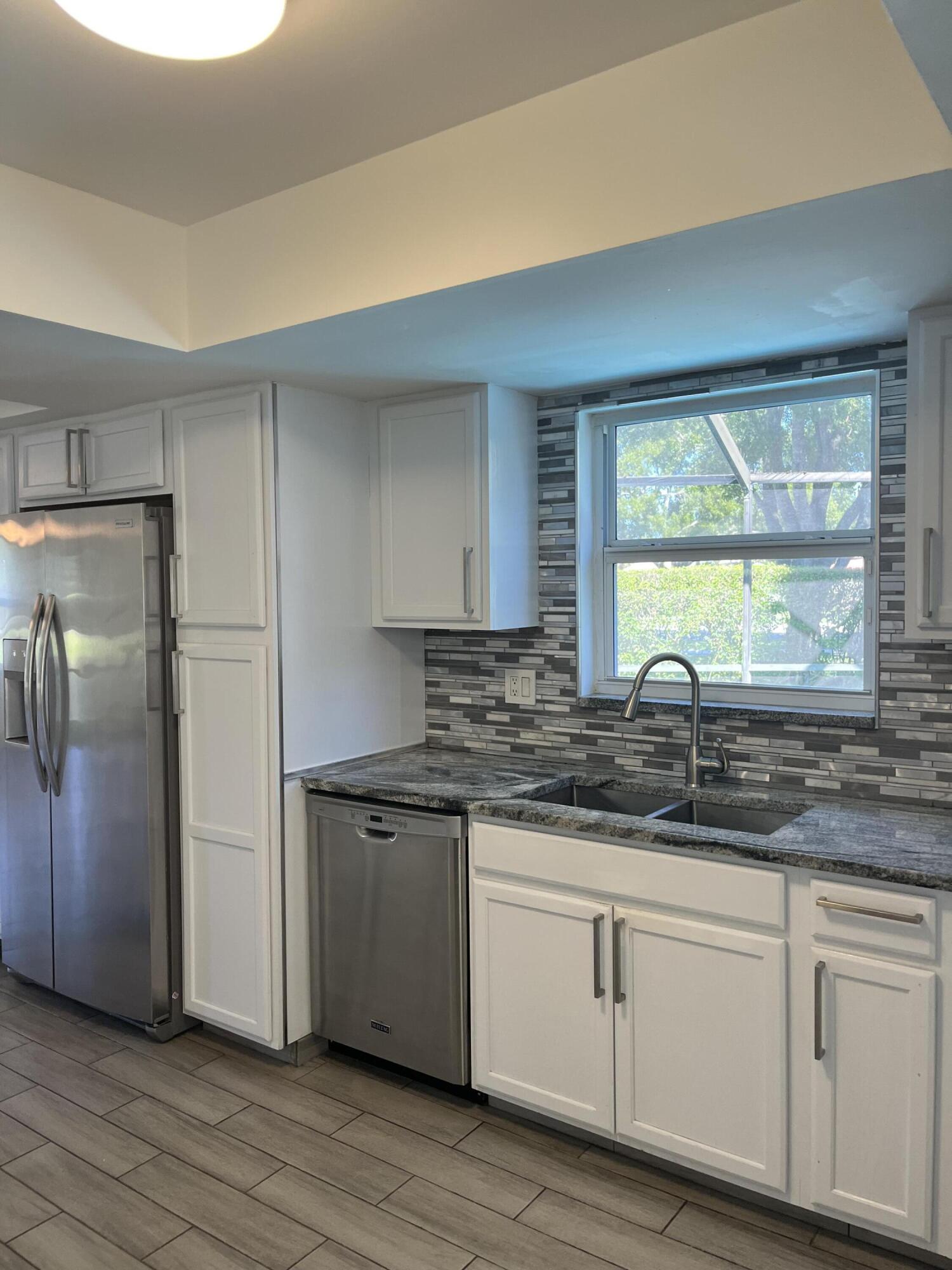 10410 Islander Drive