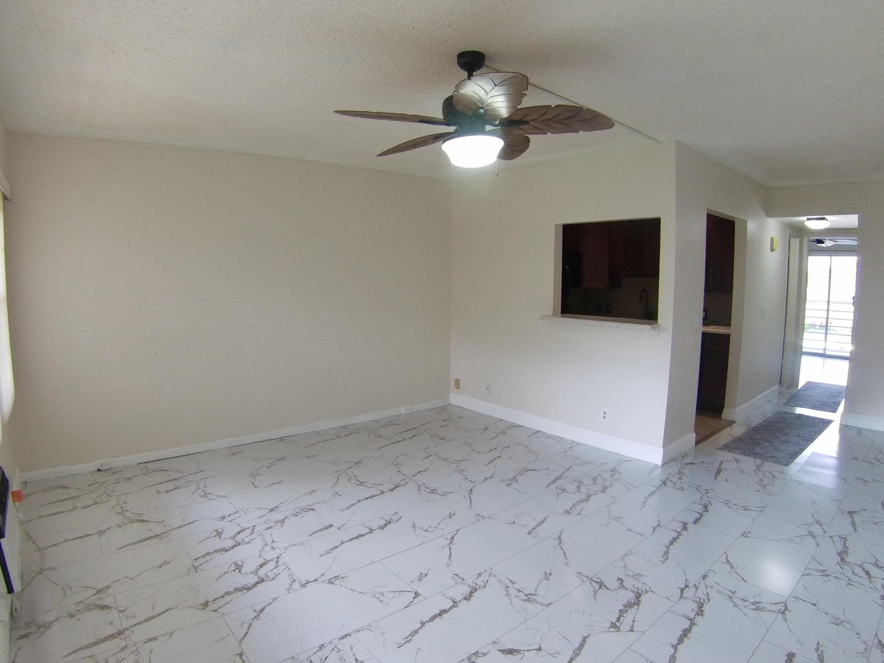 246 Mansfield F