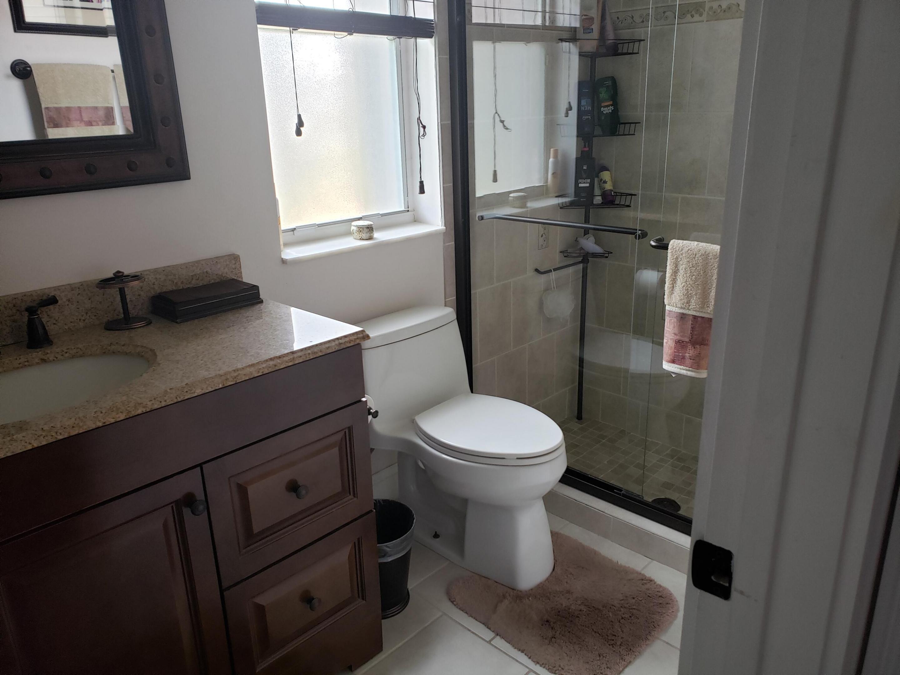 10402 Utopia Circle E