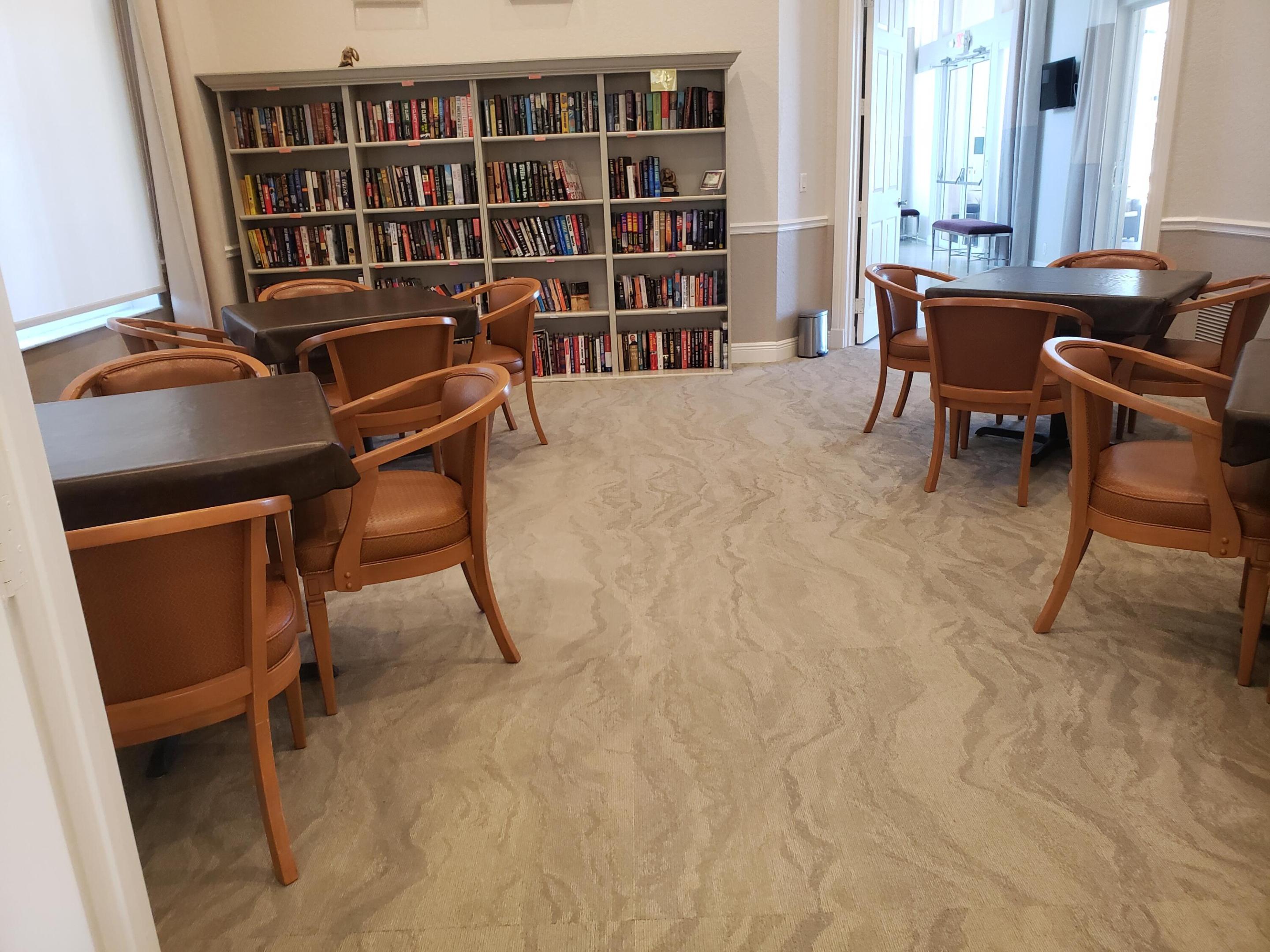 10402 Utopia Circle E