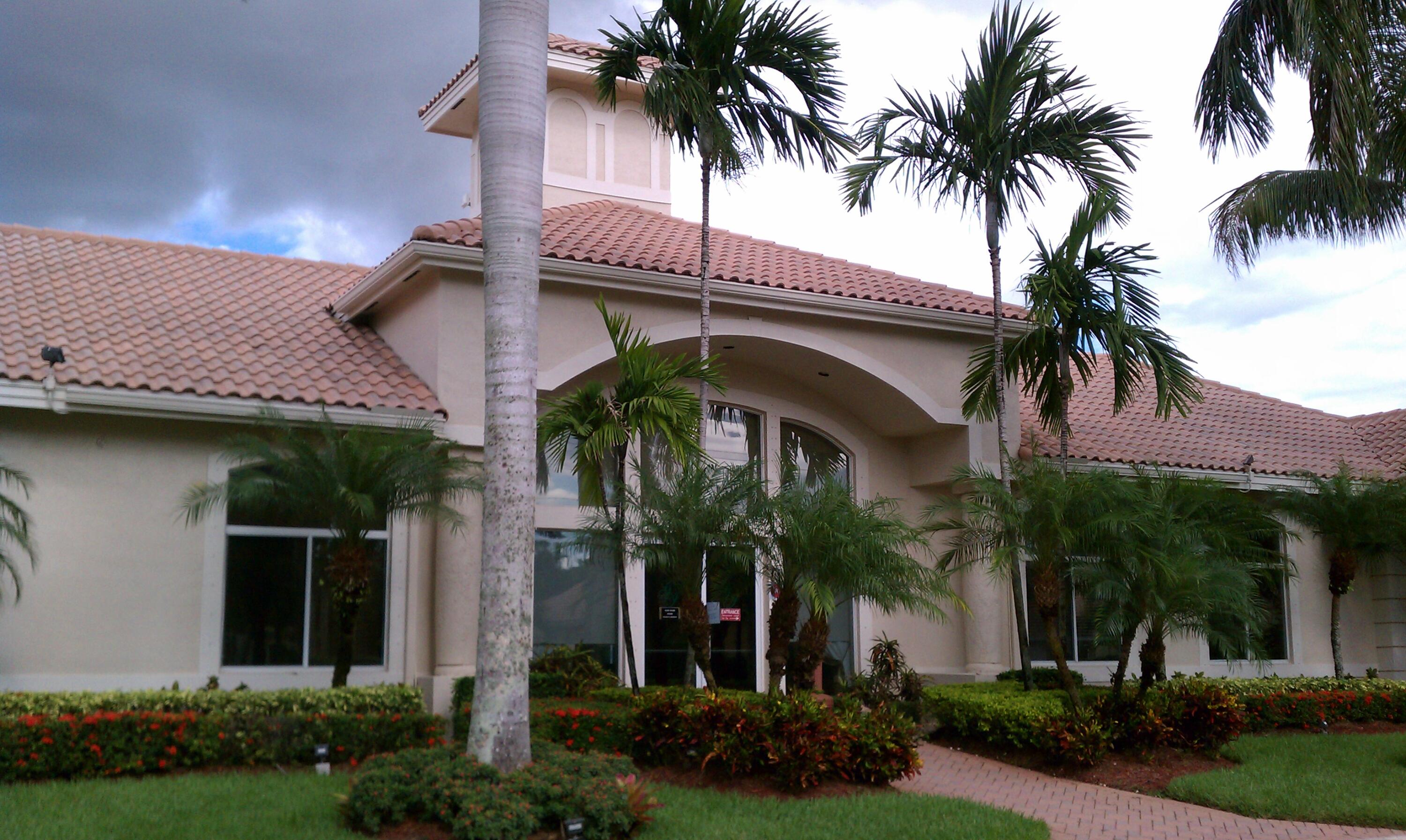 10402 Utopia Circle E