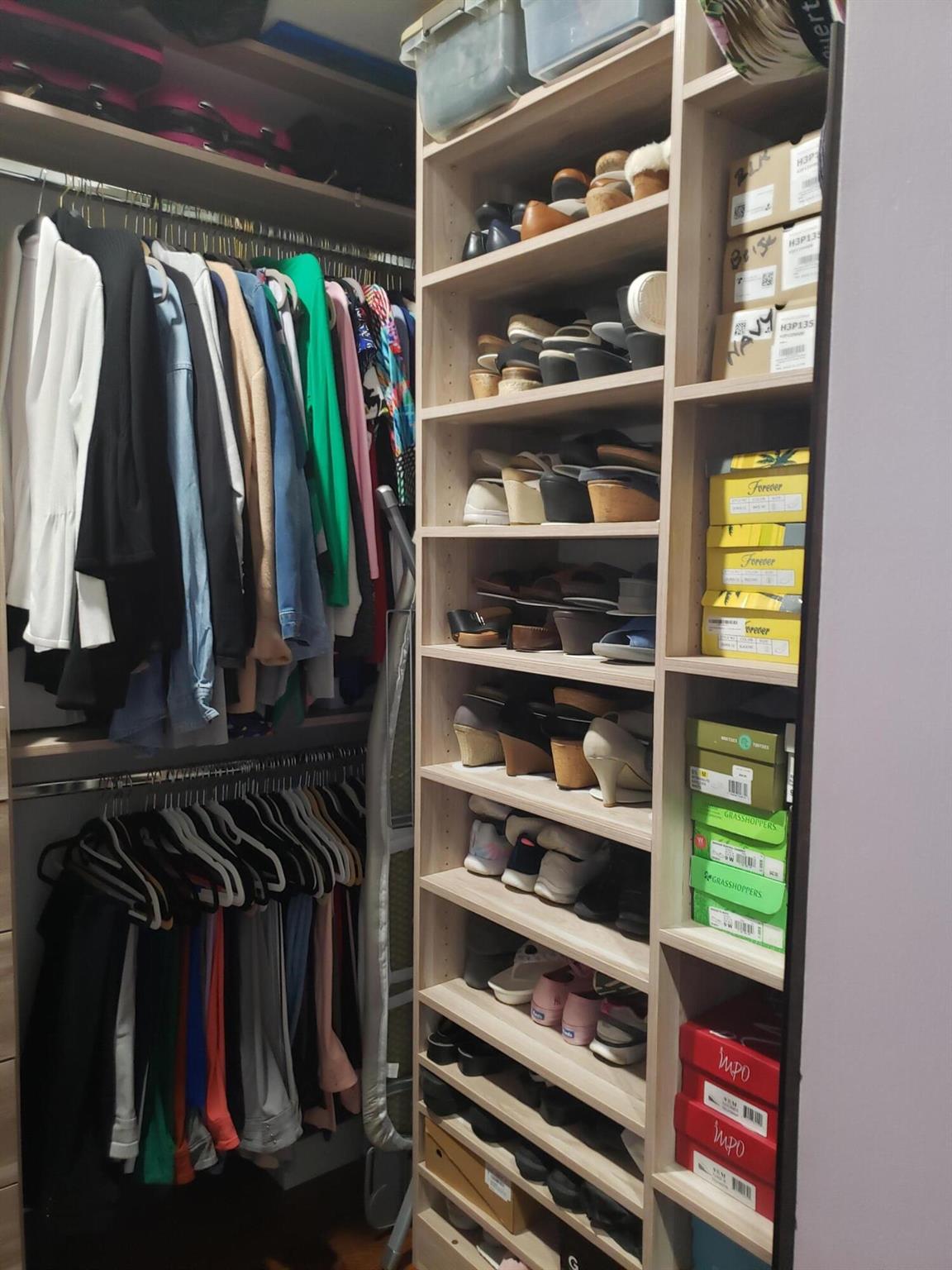 10402 Utopia Circle E