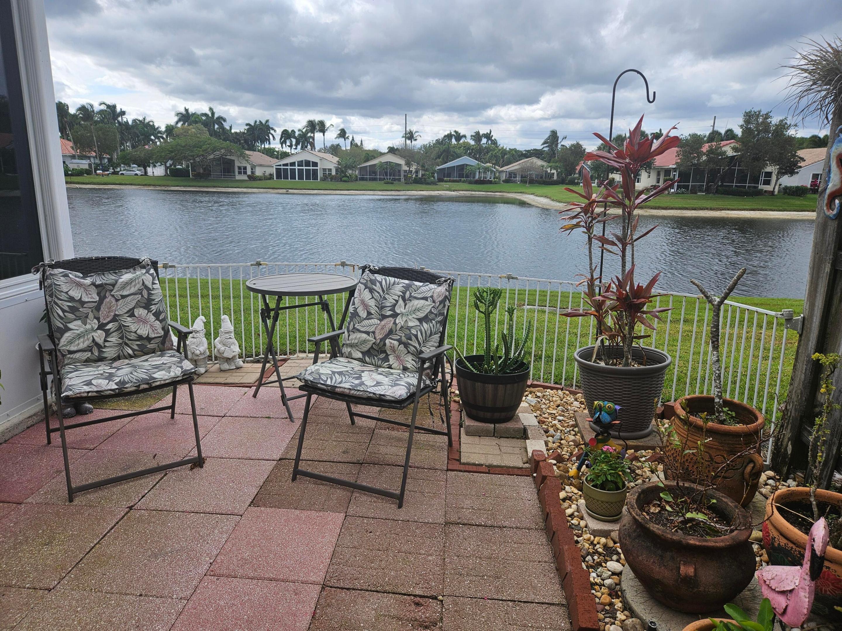 10402 Utopia Circle E