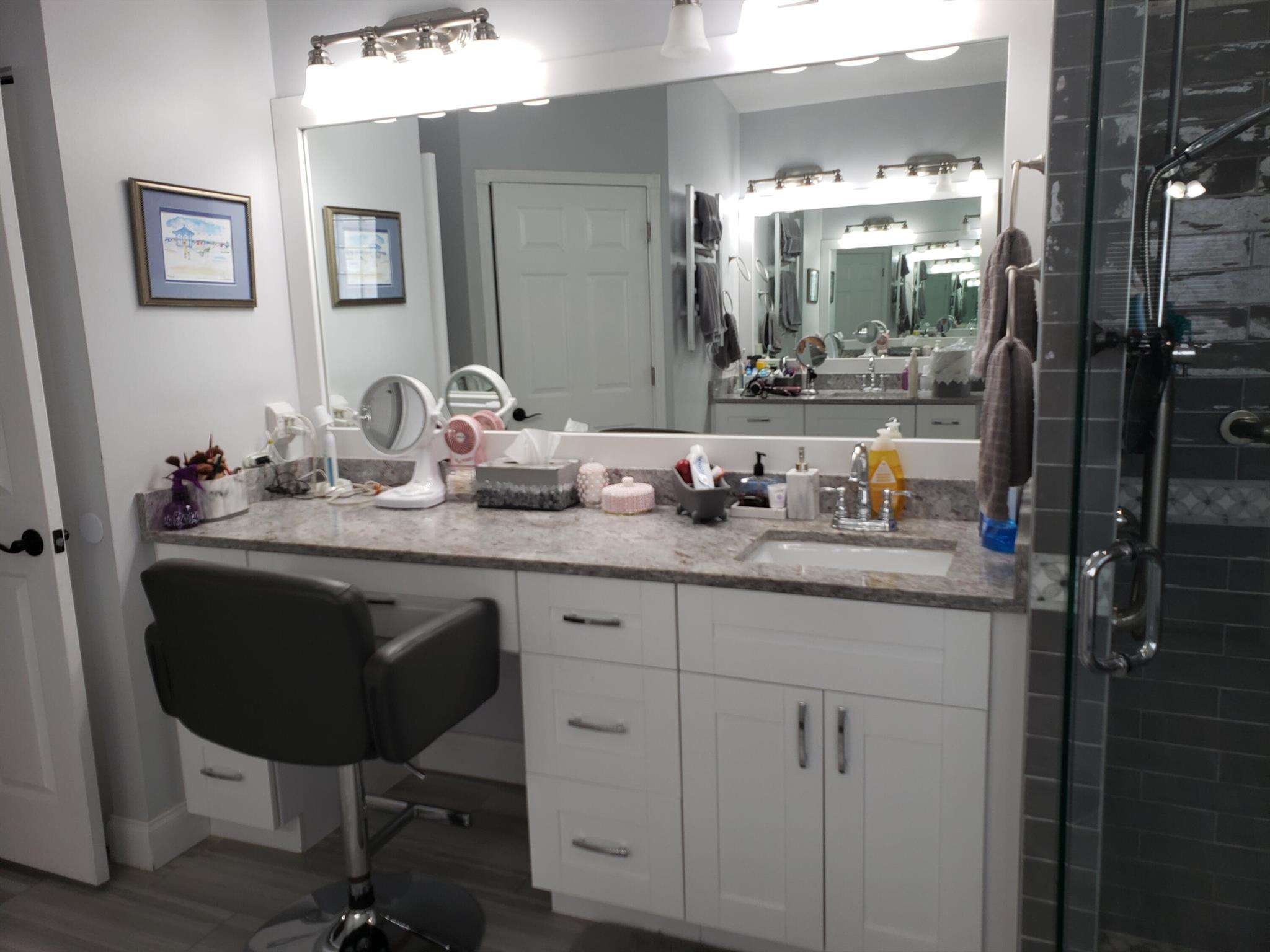 10402 Utopia Circle E