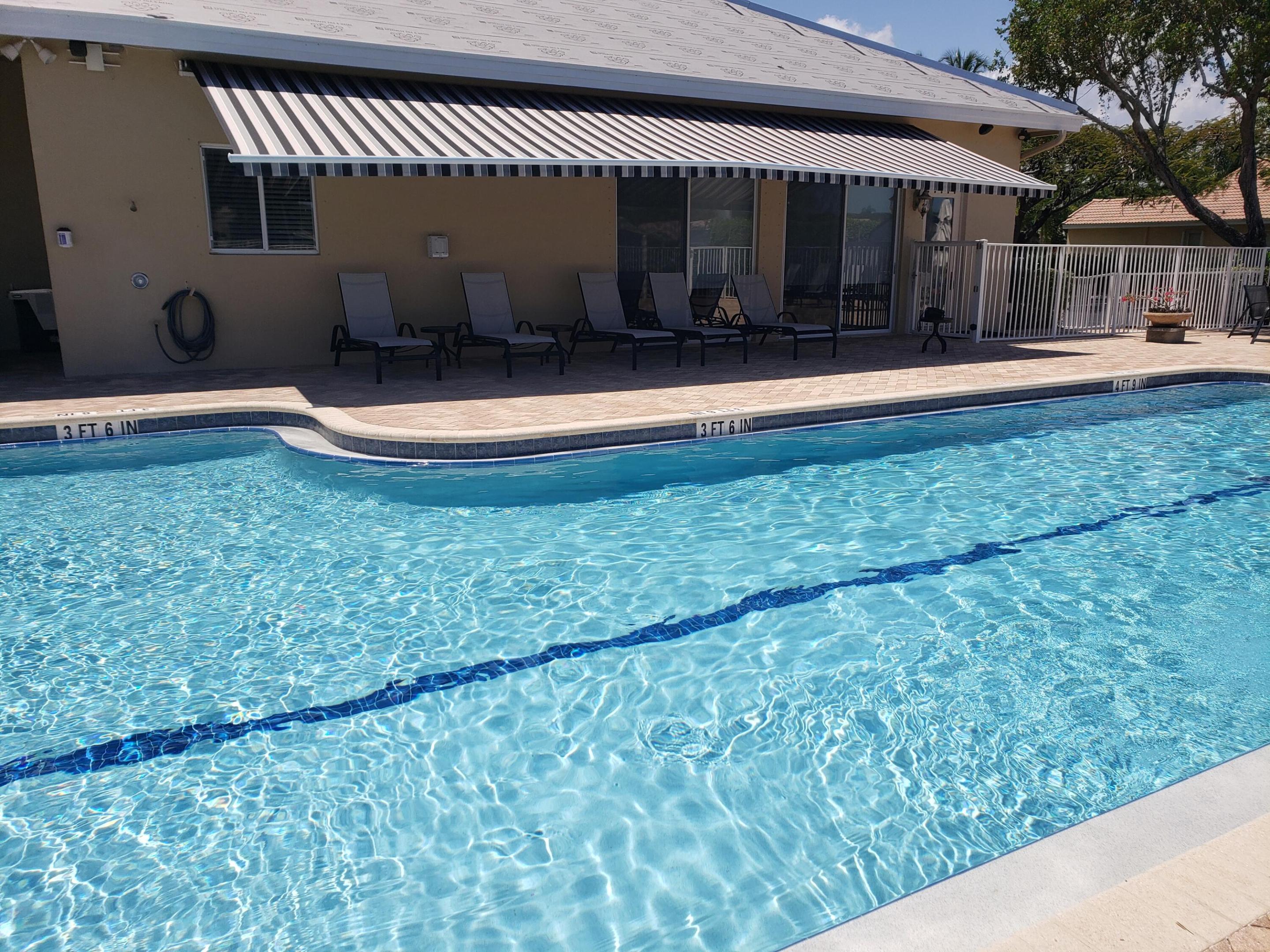 10402 Utopia Circle E