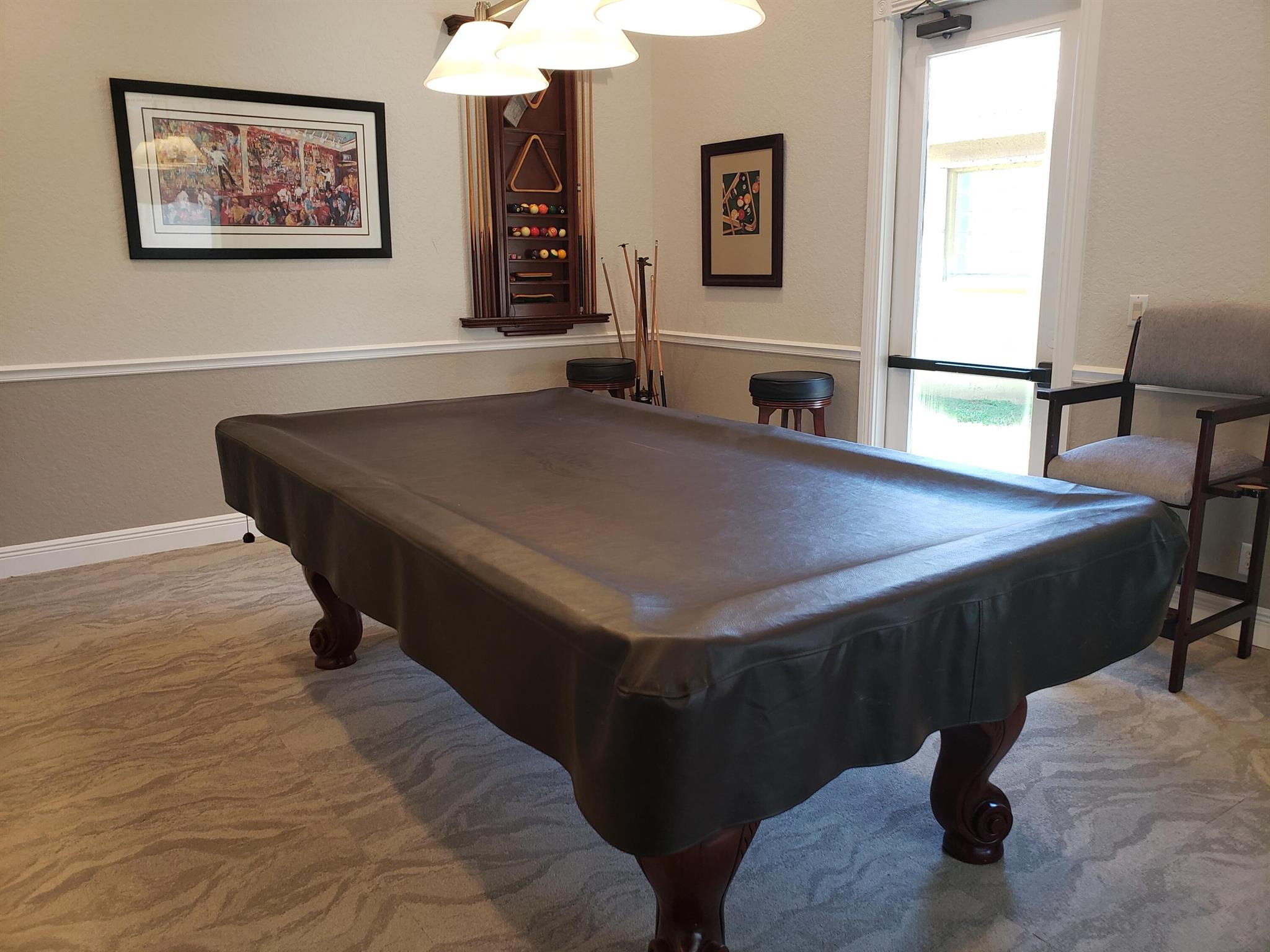 10402 Utopia Circle E