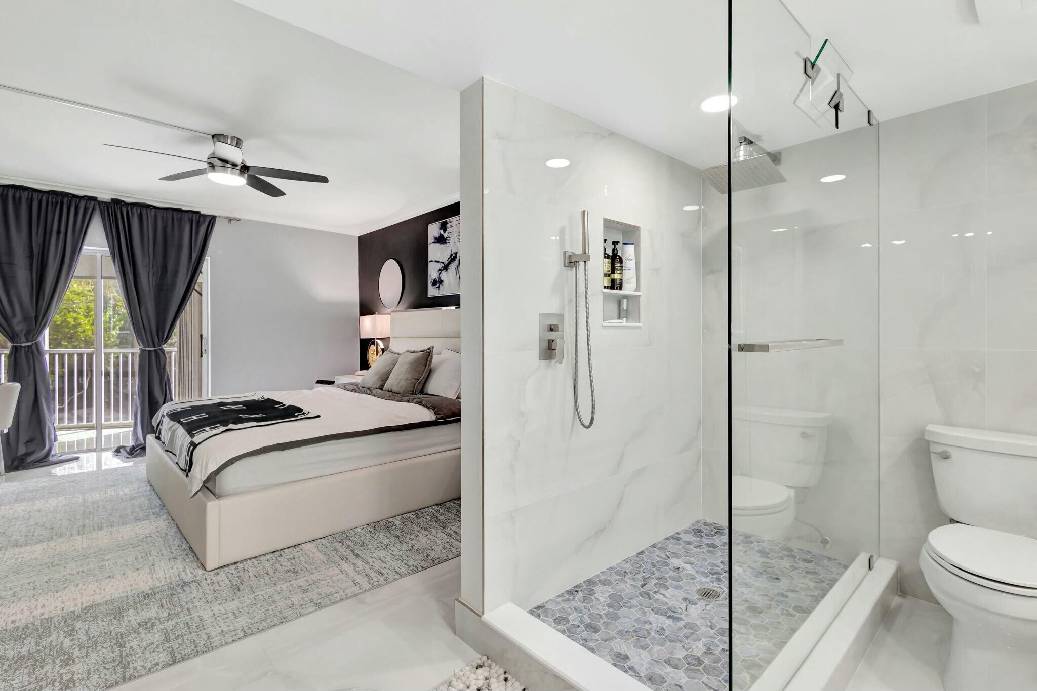 700 NE Harbour Terrace 2290