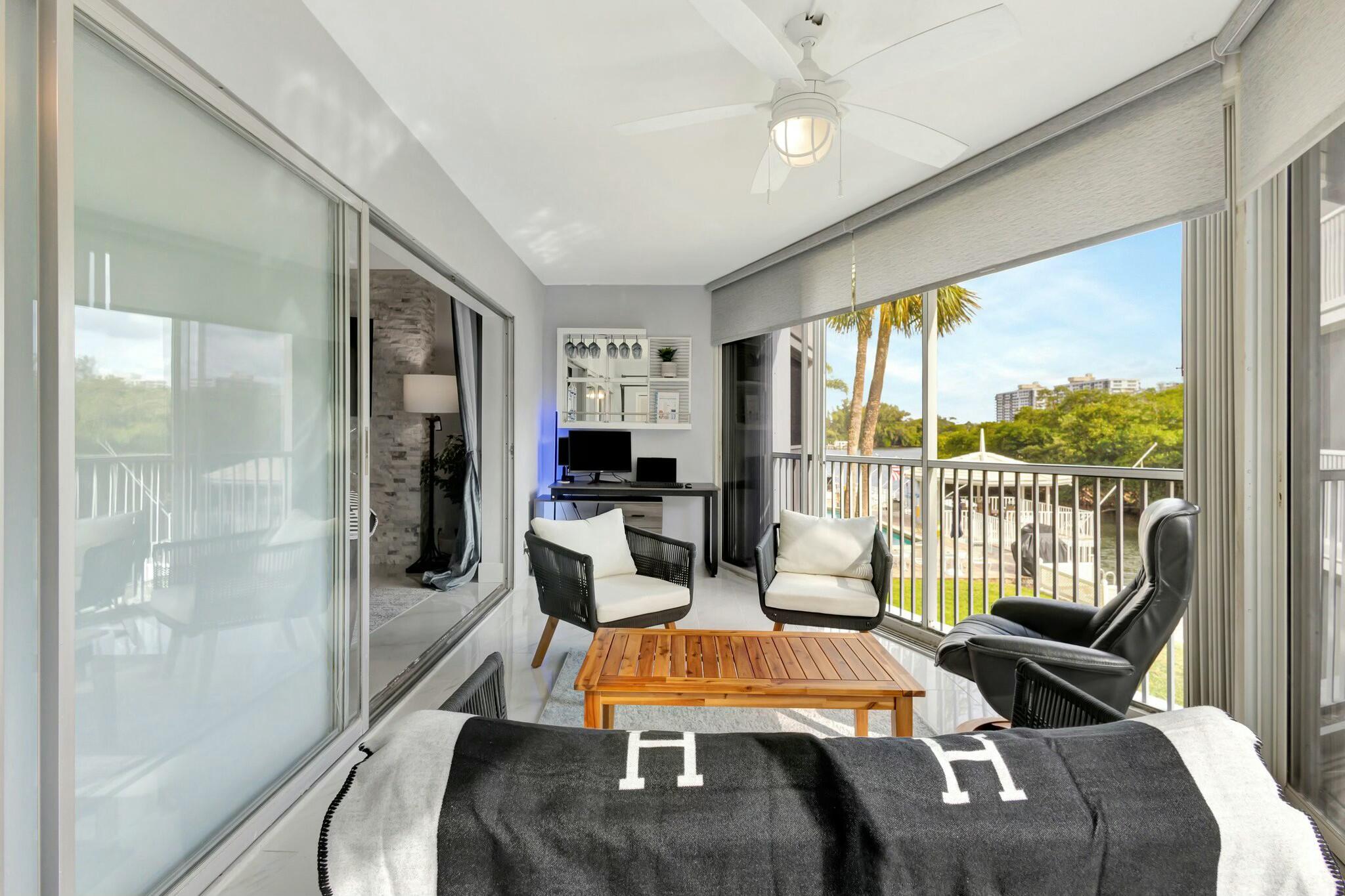 700 NE Harbour Terrace 2290