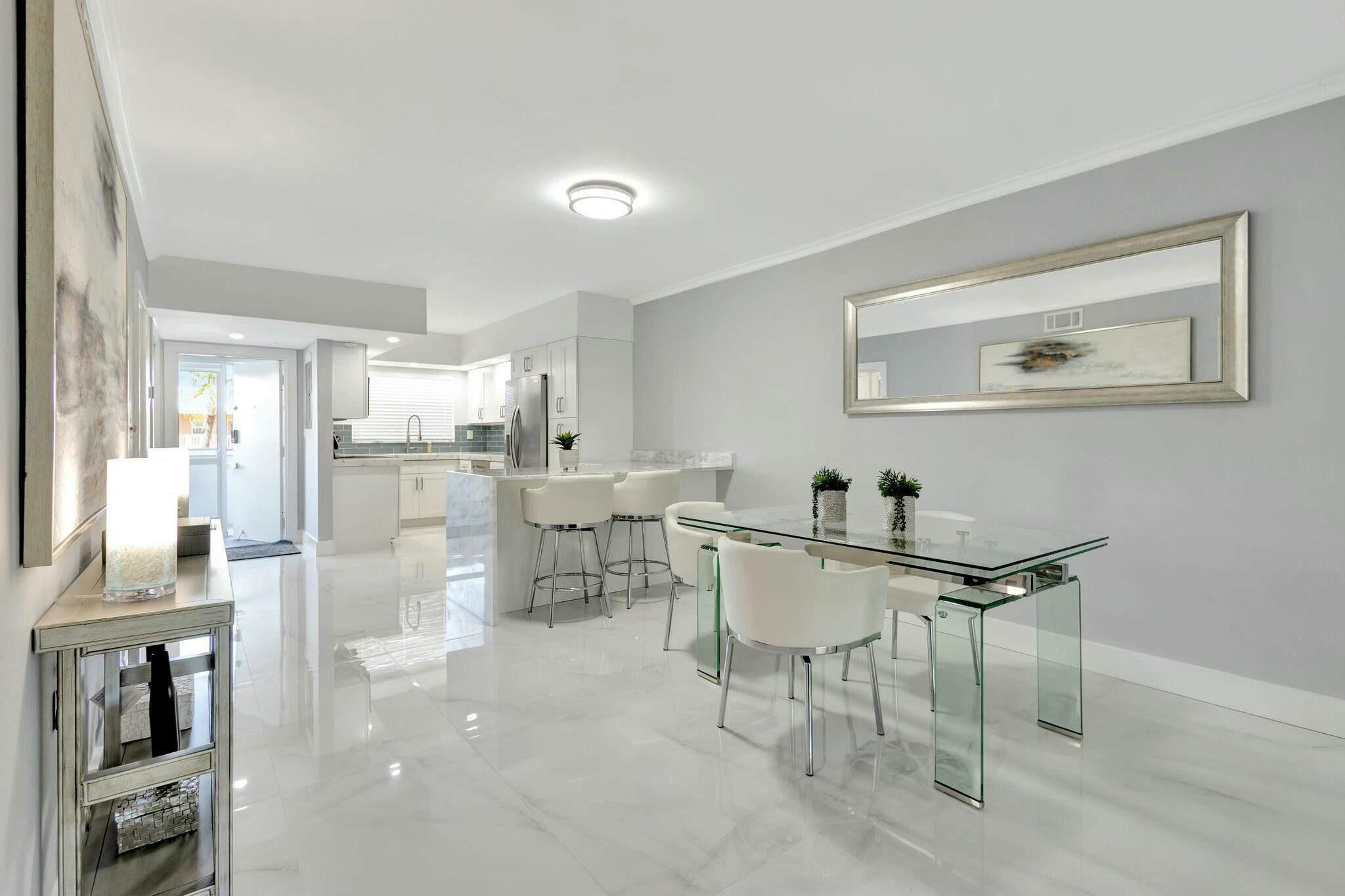 700 NE Harbour Terrace 2290