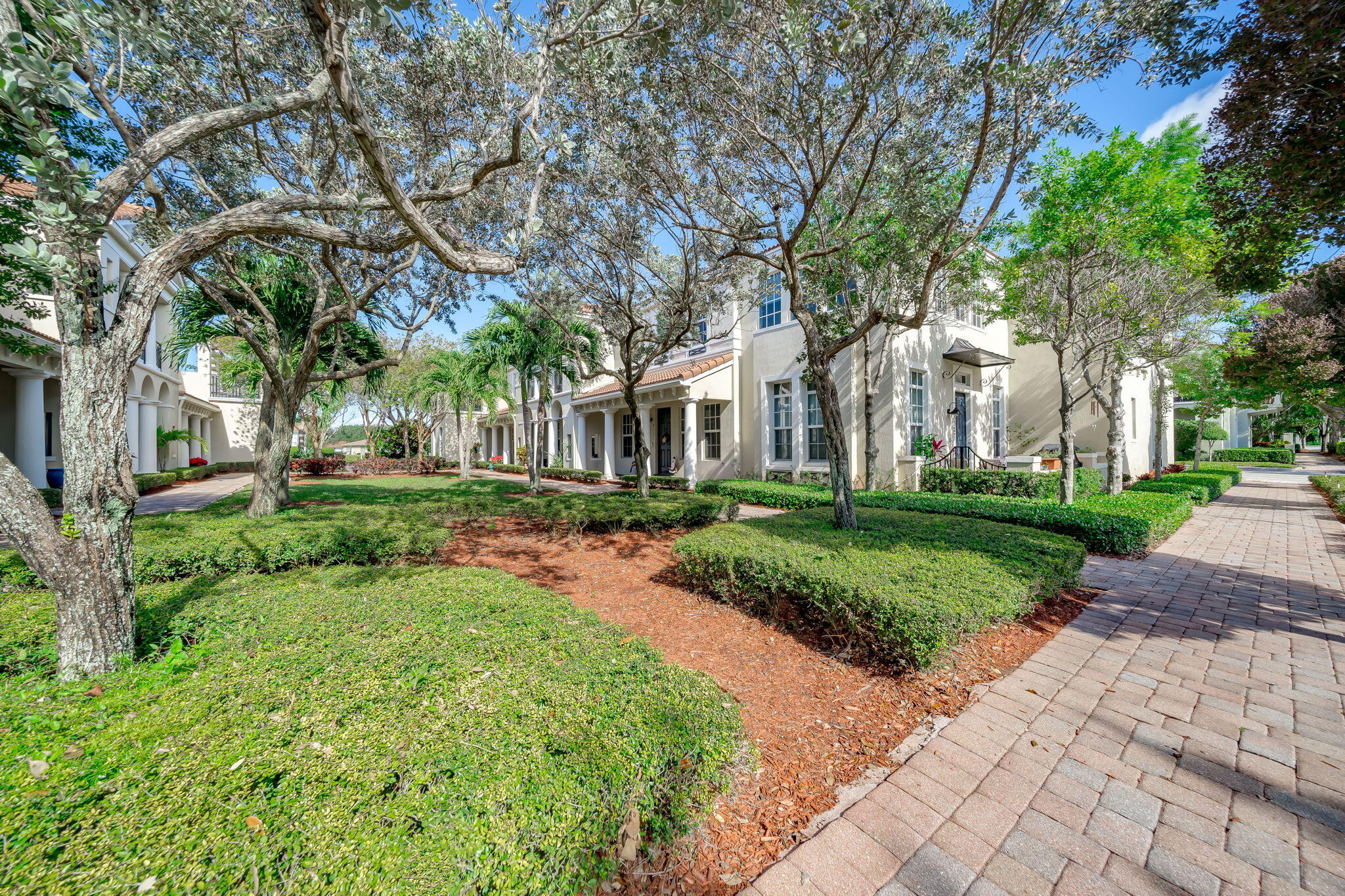 8335 NW 7th Terrace
