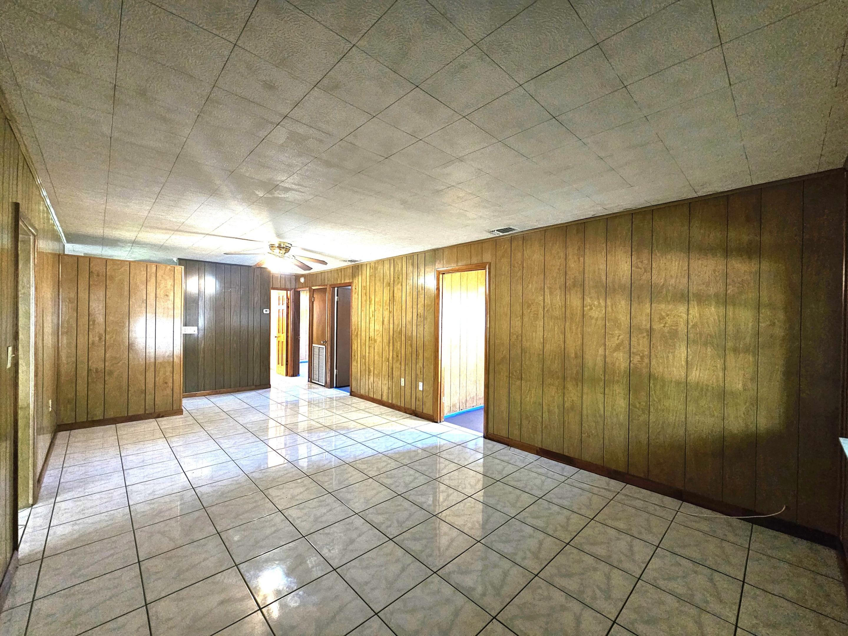 3817 NW 35th Avenue