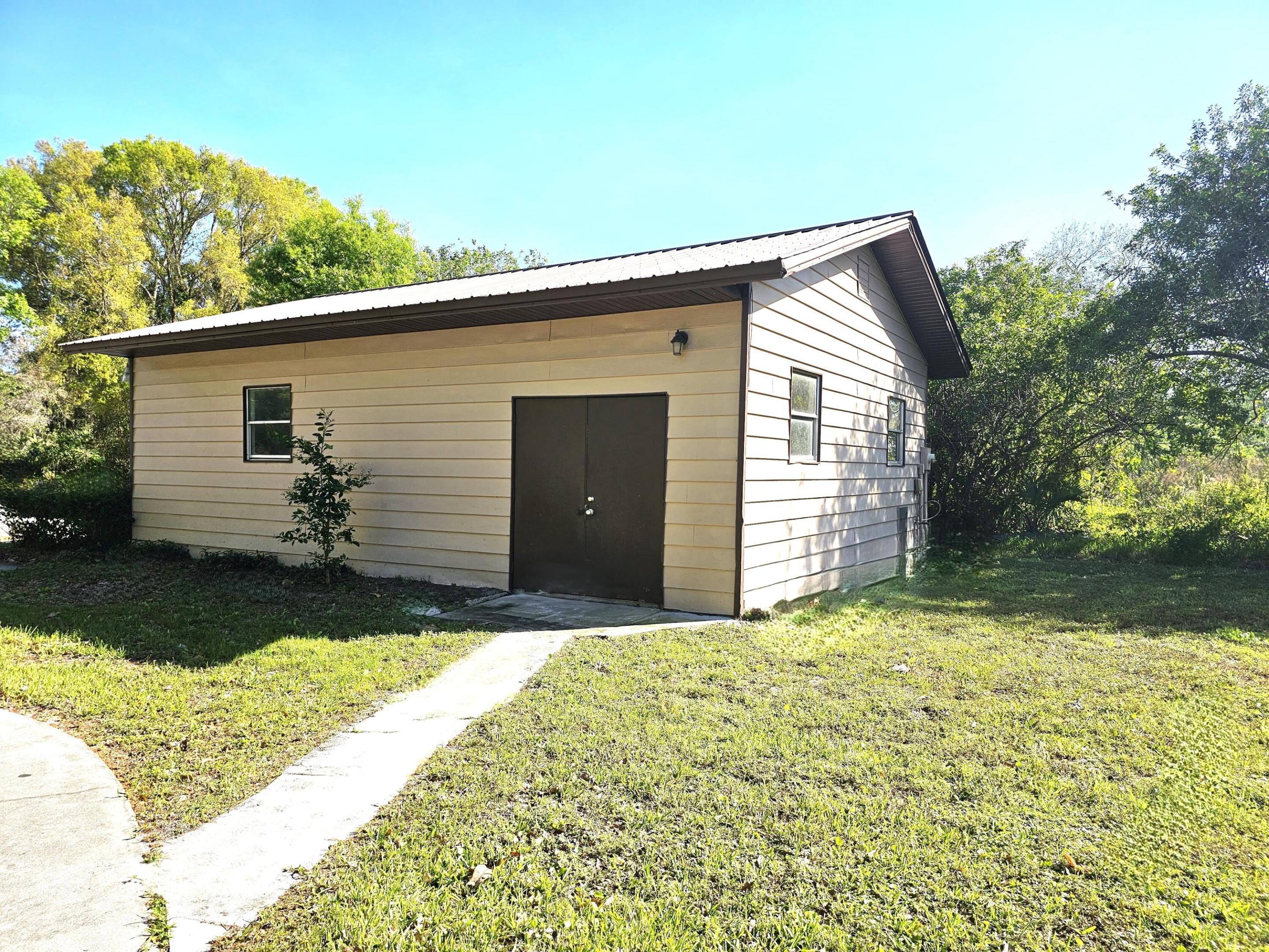 3817 NW 35th Avenue