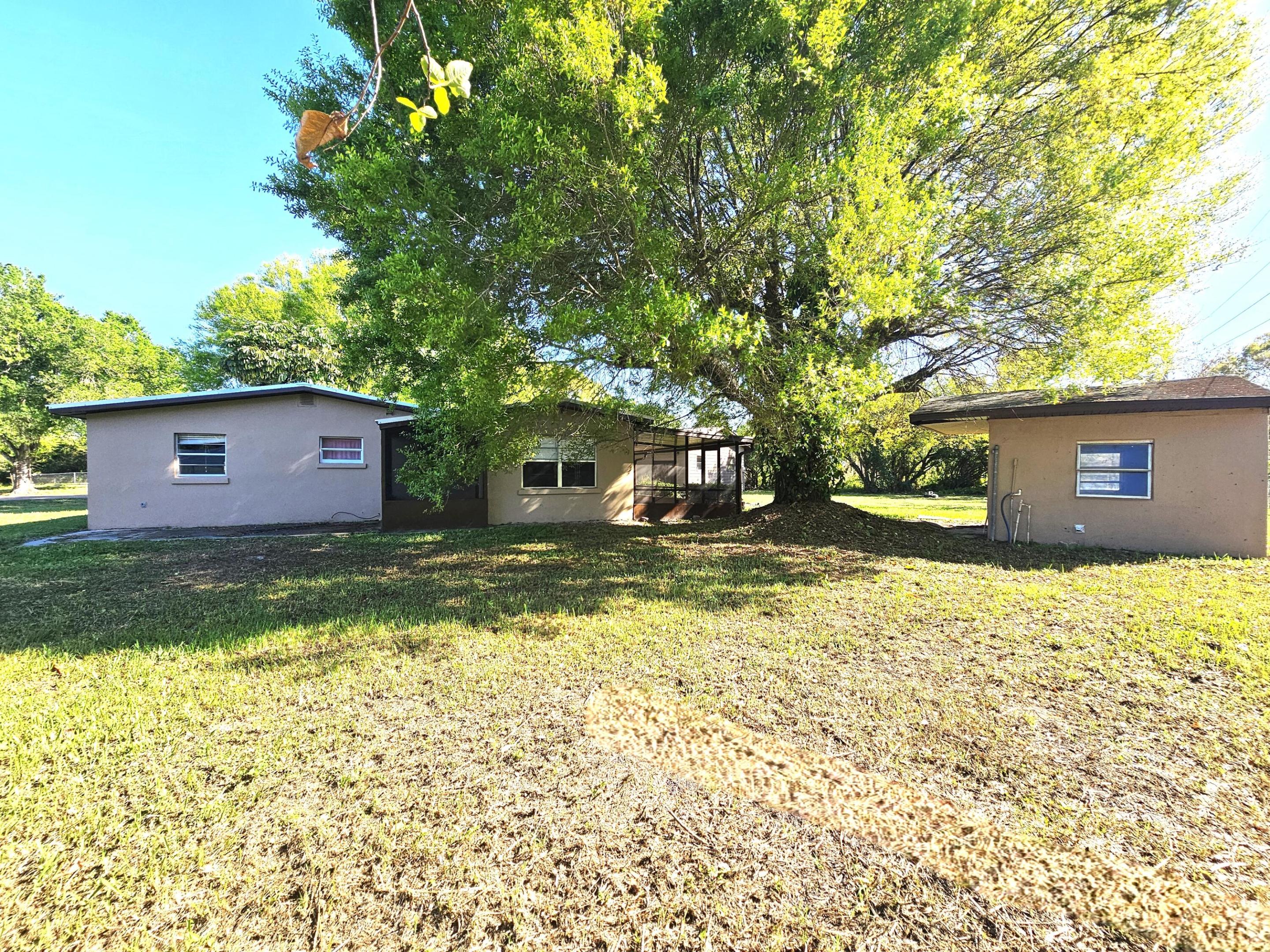 3817 NW 35th Avenue