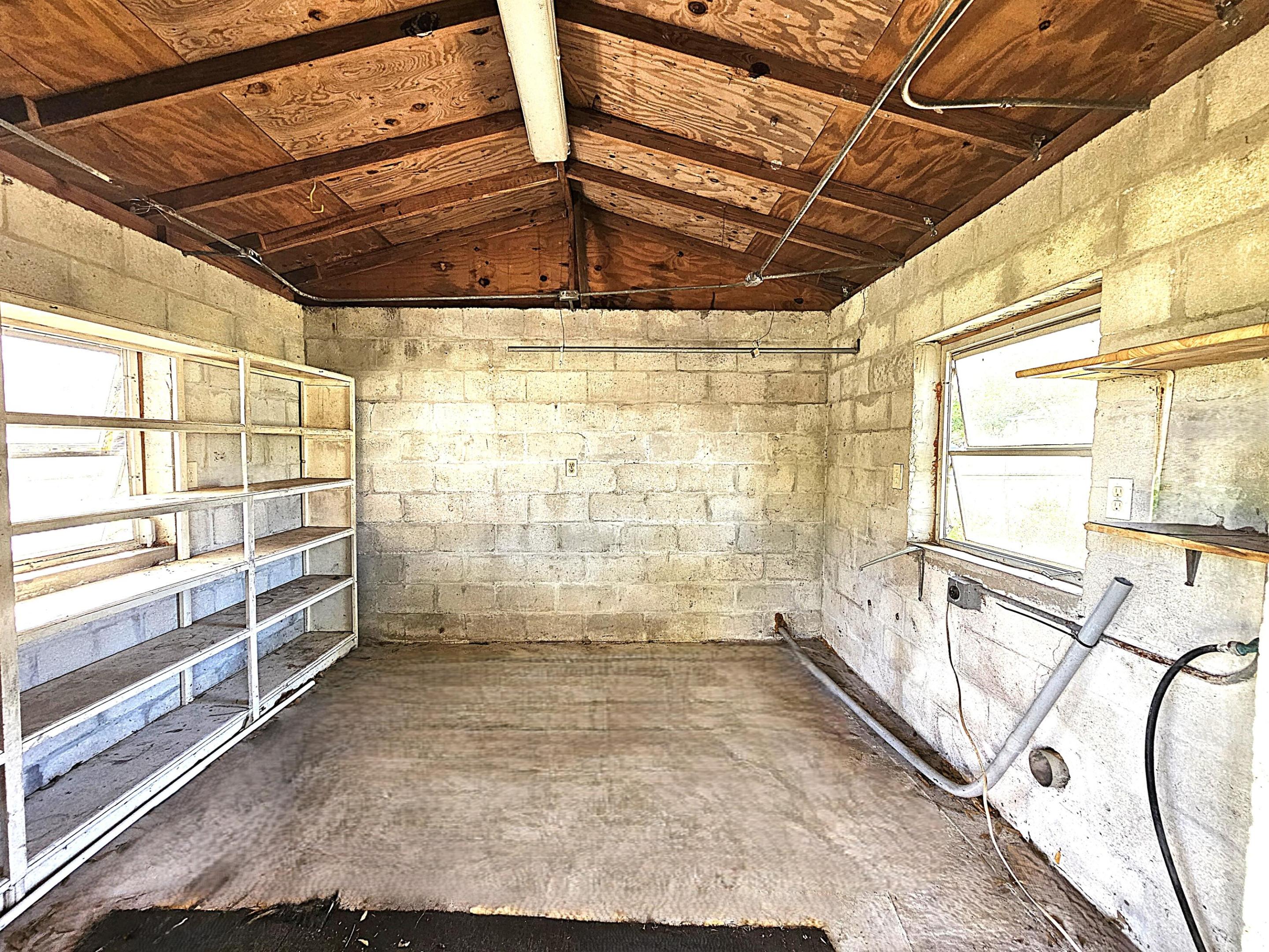 3817 NW 35th Avenue