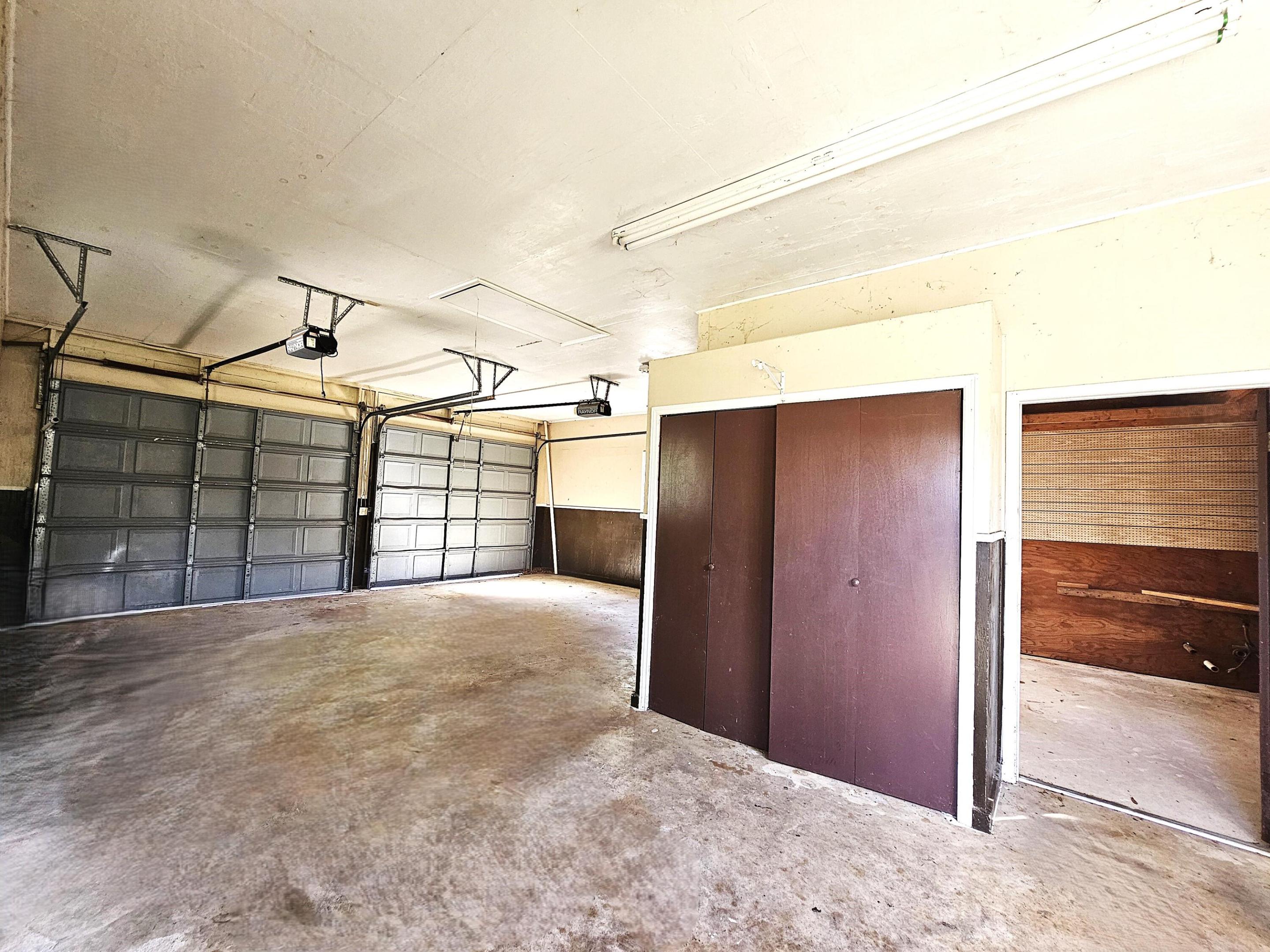 3817 NW 35th Avenue