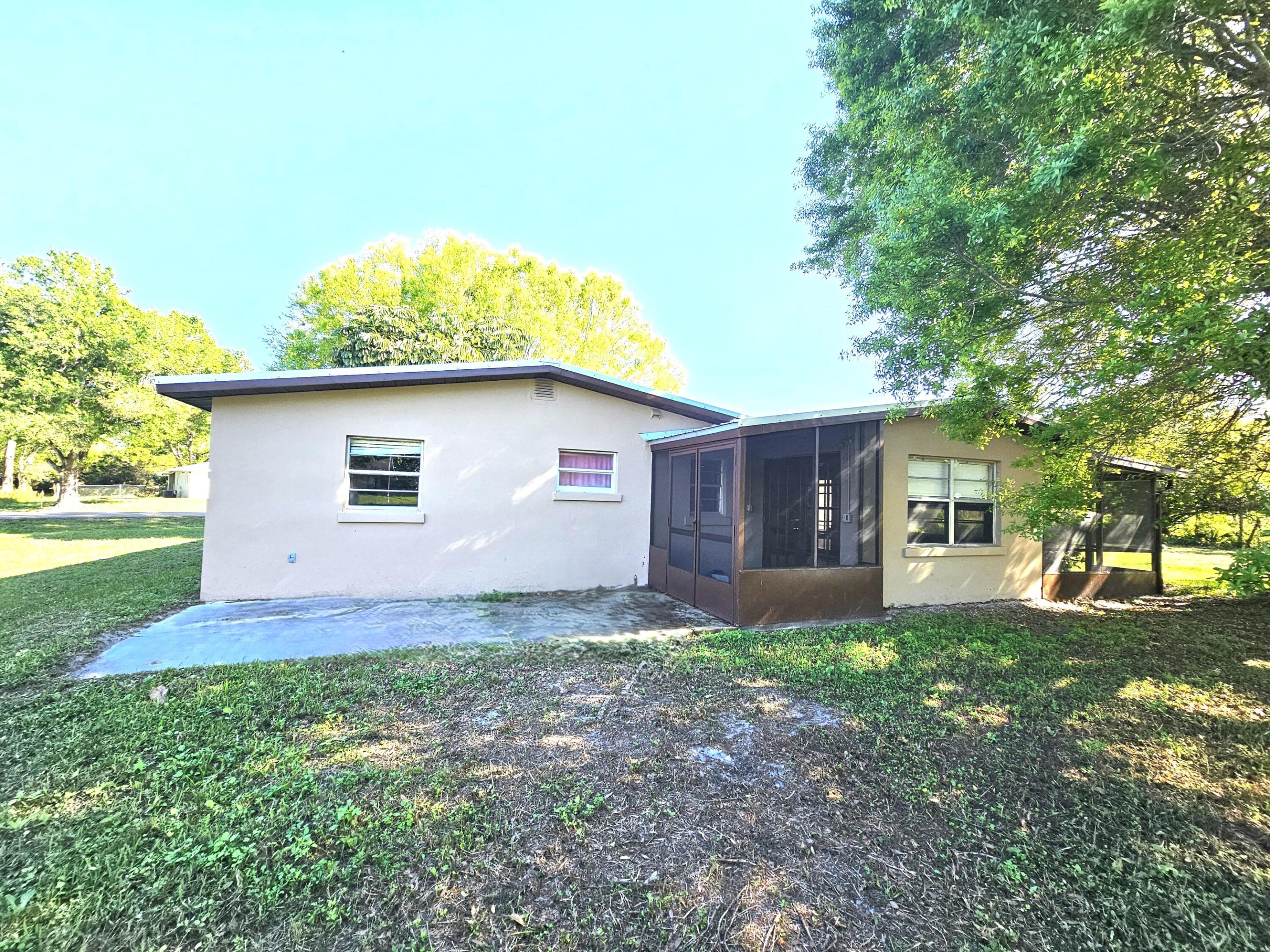 3817 NW 35th Avenue