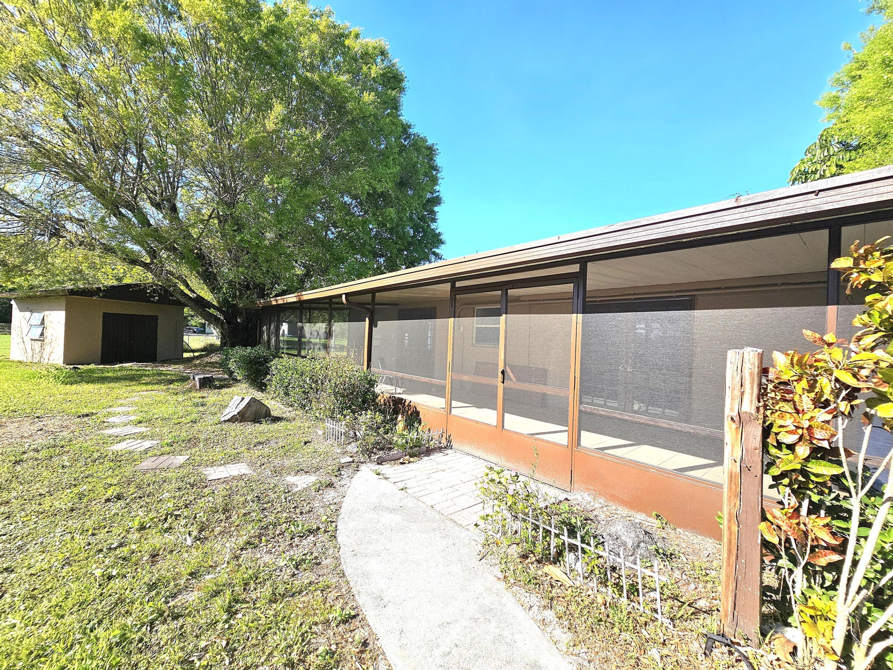 3817 NW 35th Avenue
