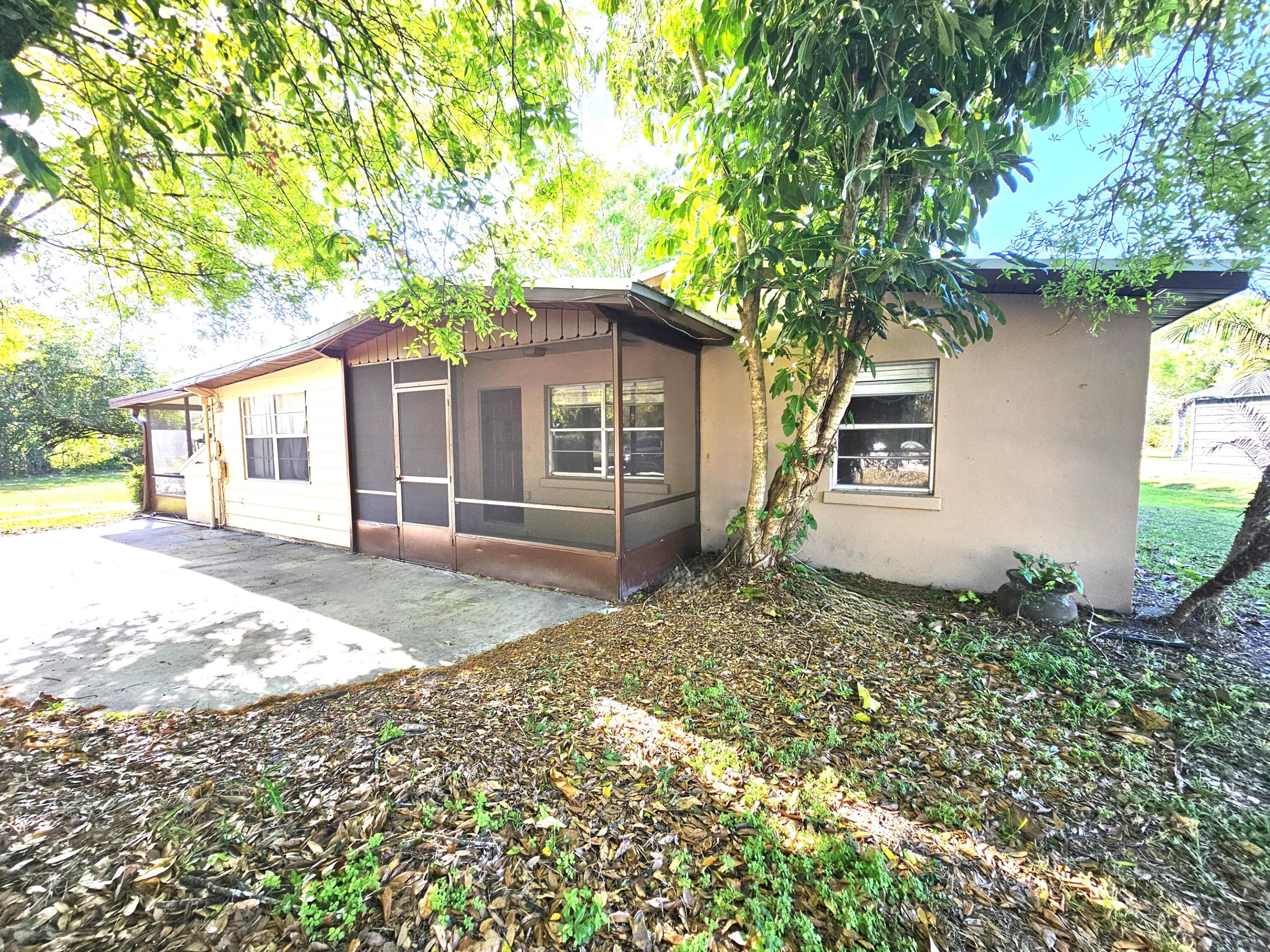 3817 NW 35th Avenue