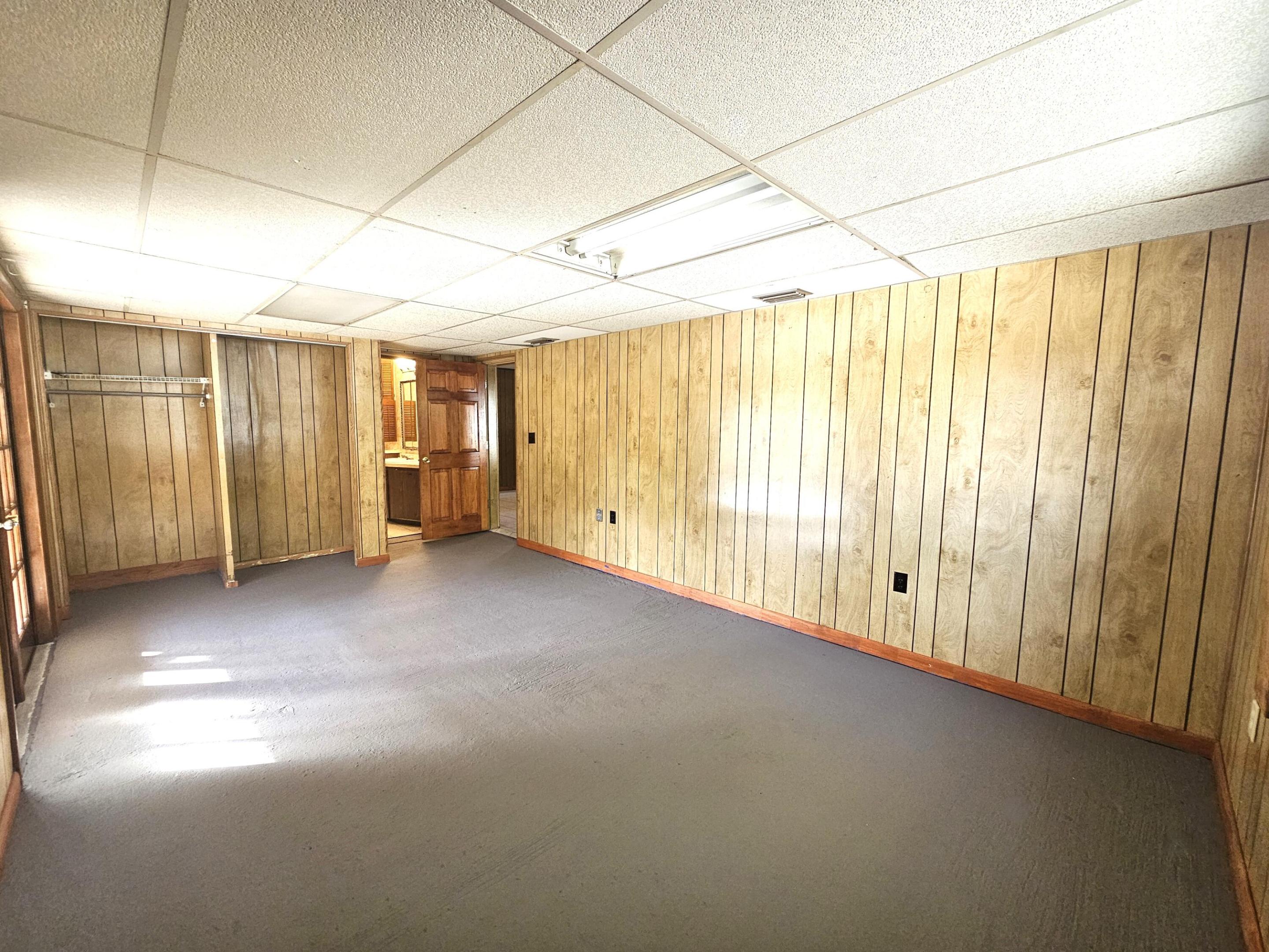 3817 NW 35th Avenue
