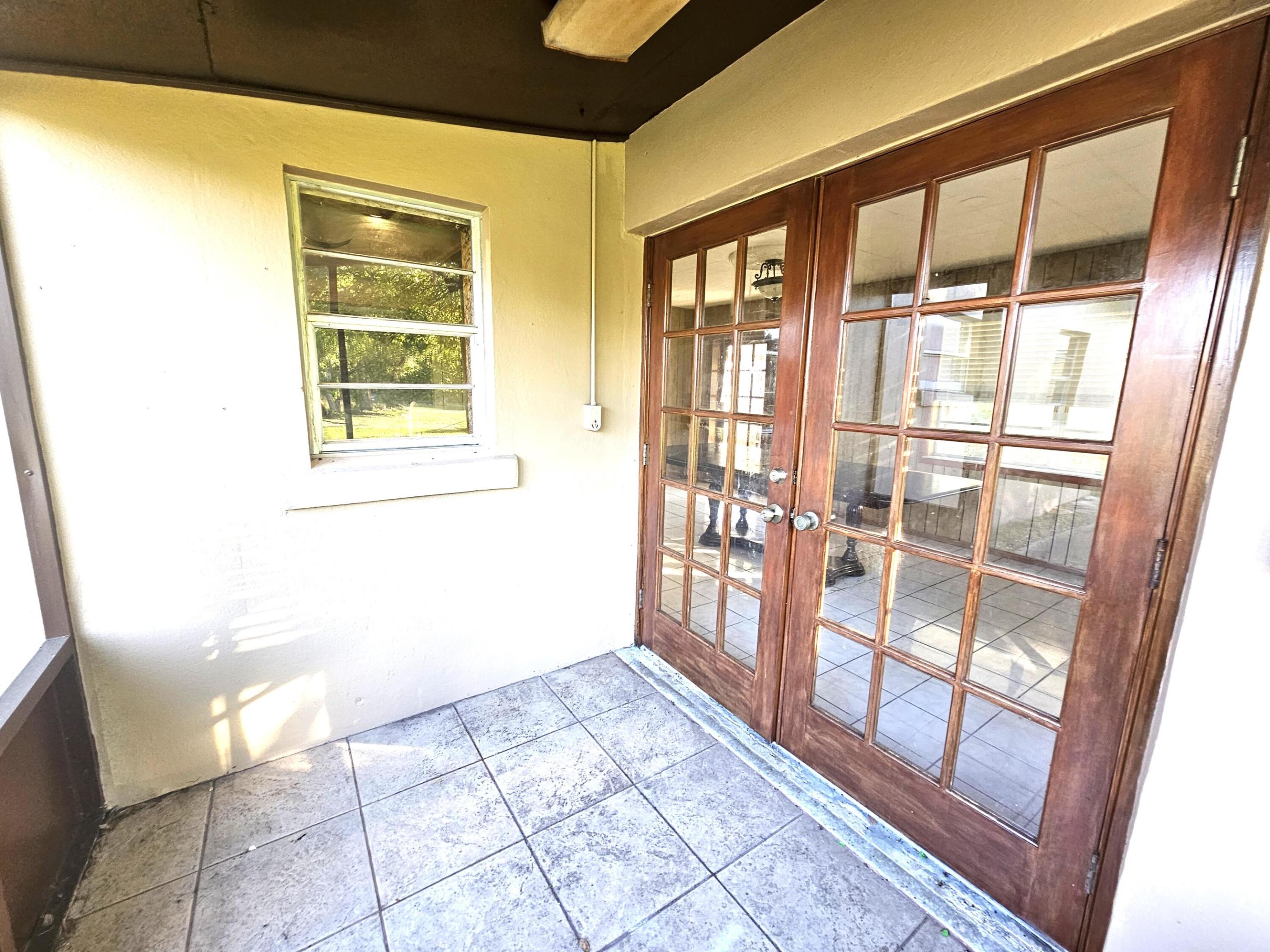 3817 NW 35th Avenue