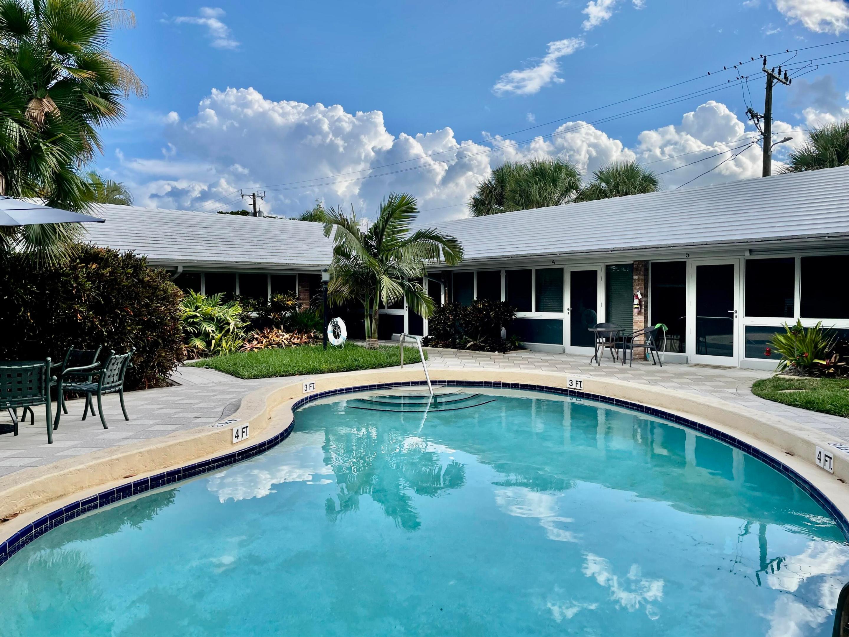 4105 NE 21st Avenue 1-5