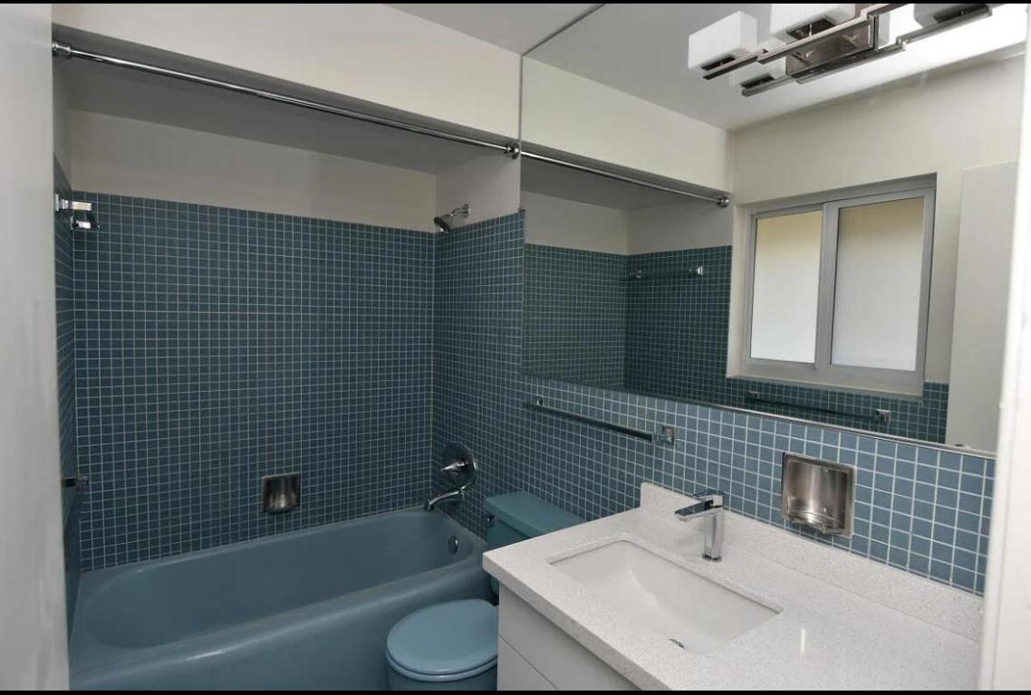 4105 NE 21st Avenue 1-5