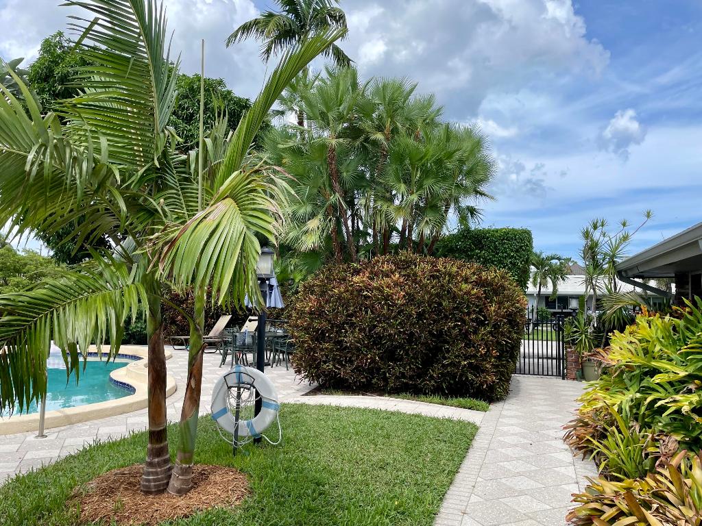 4105 NE 21st Avenue 1-5