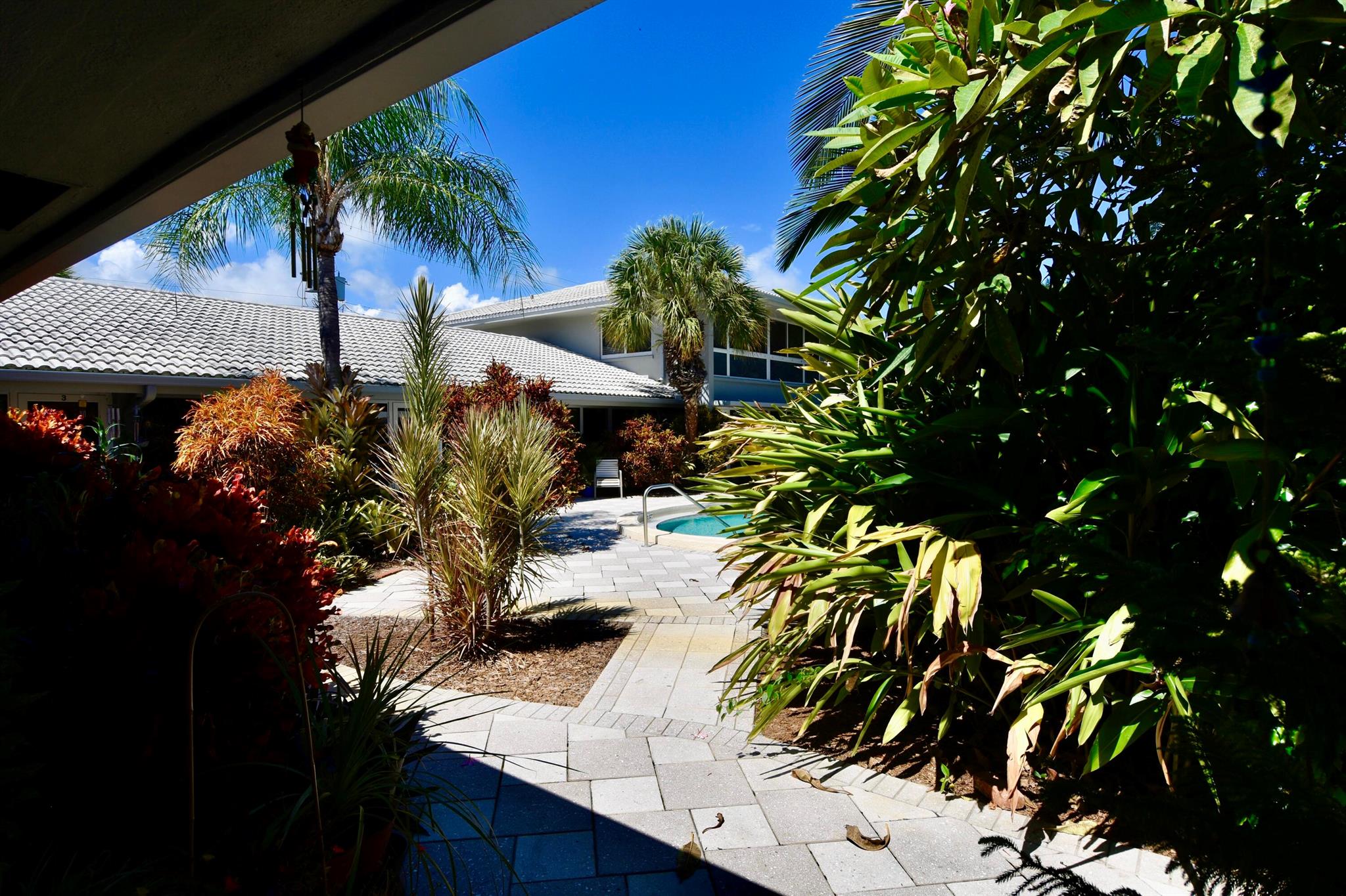 4009 NE 21 Avenue 1-13