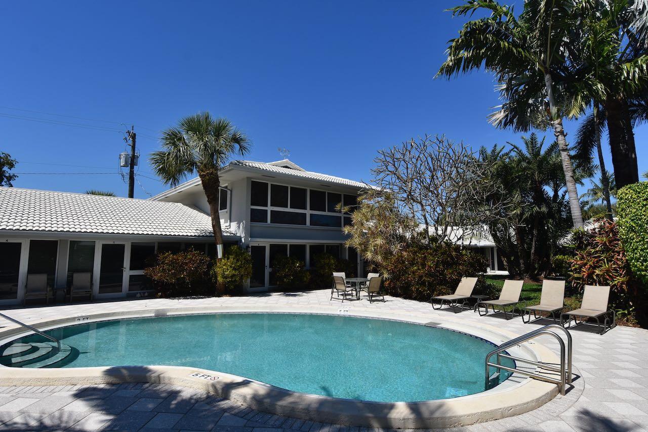 4009 NE 21 Avenue 1-13