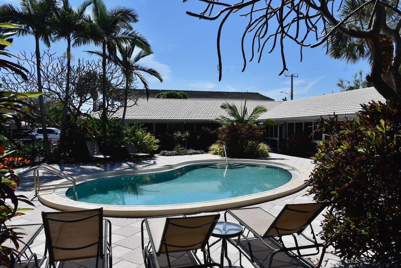 4009 NE 21 Avenue 1-13