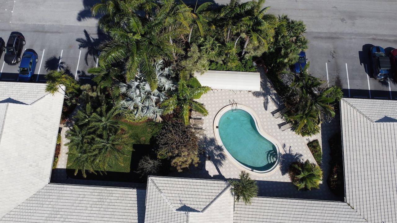 4009 NE 21 Avenue 1-13