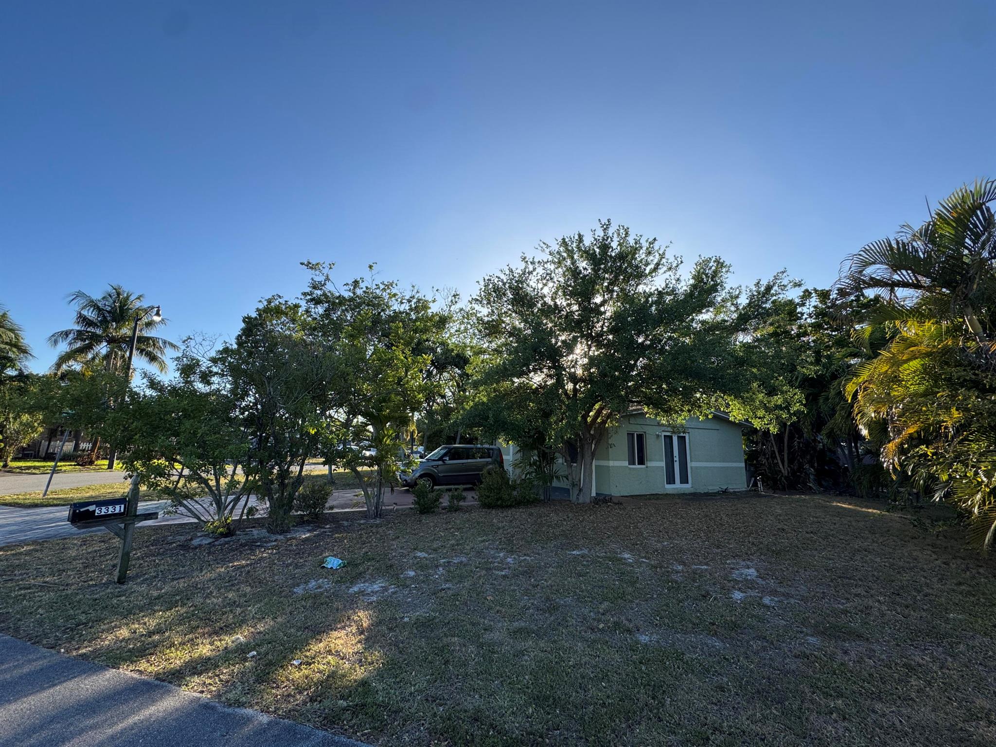 3331 NE 13th Avenue