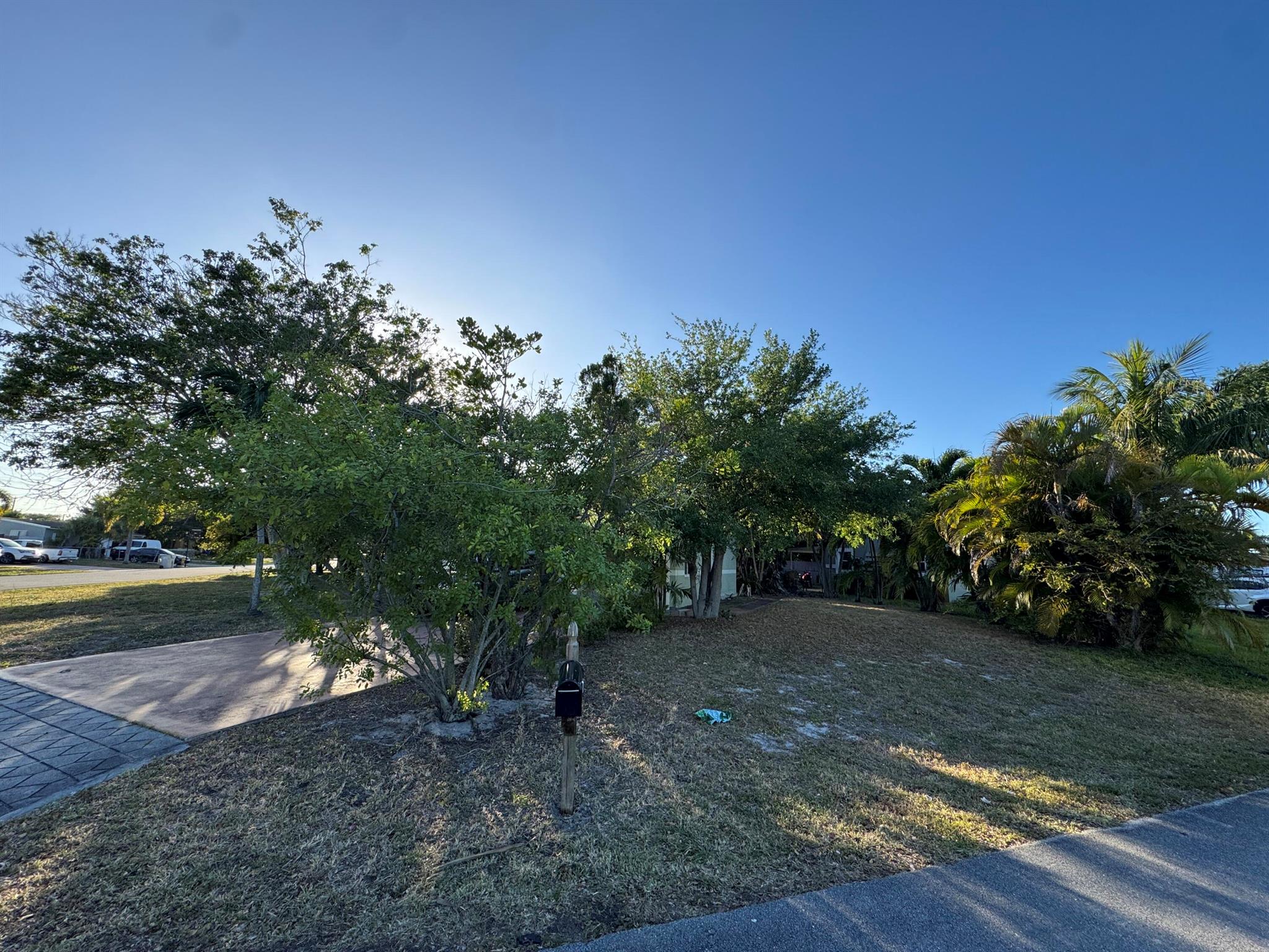 3331 NE 13th Avenue