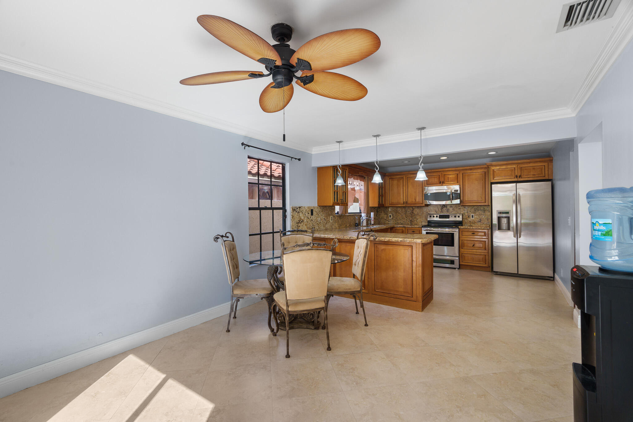 733 NW 40th Terrace