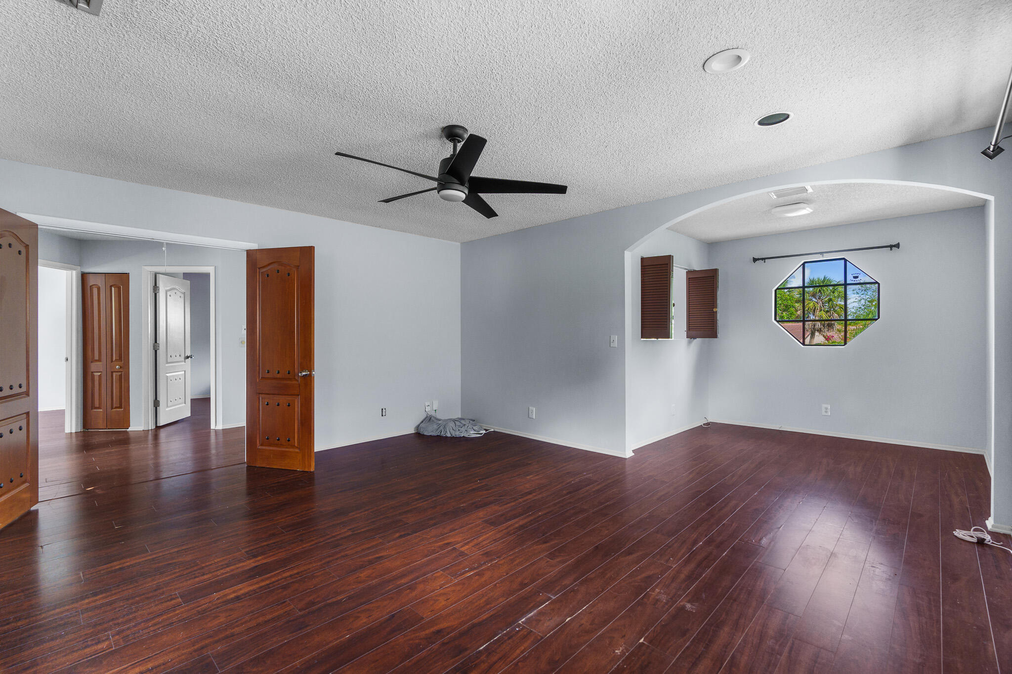 733 NW 40th Terrace