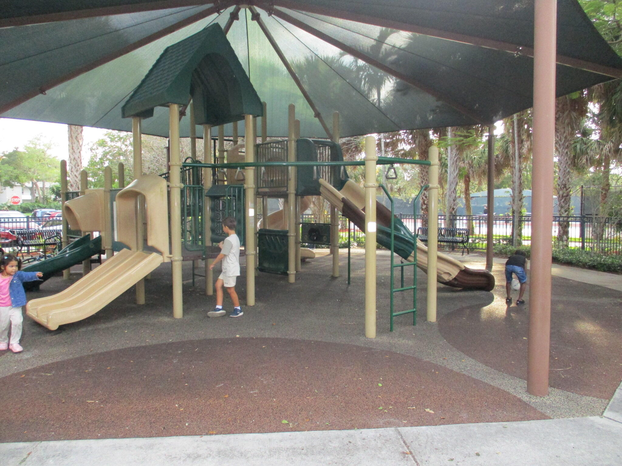 3300 N Palm Aire Drive 306
